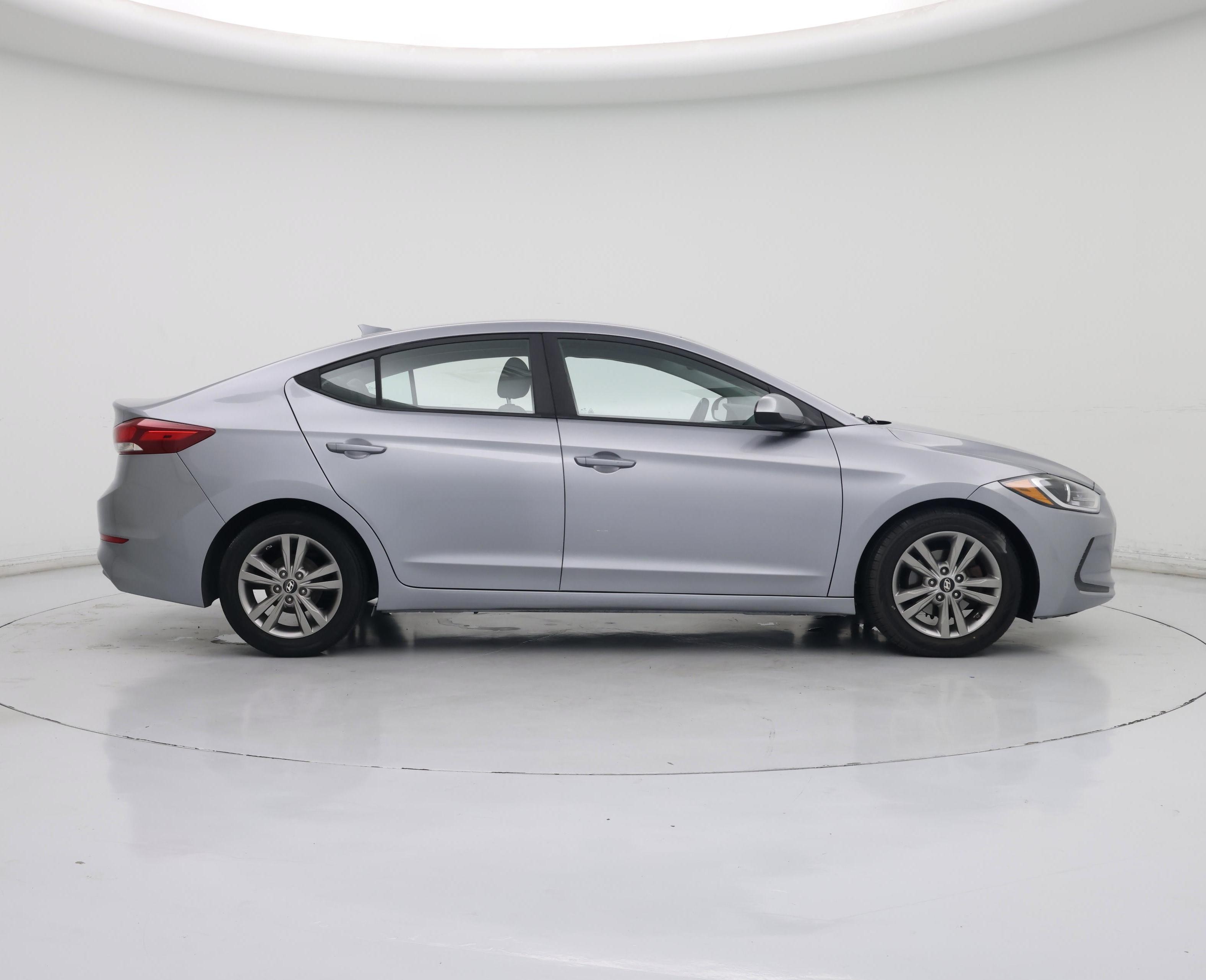 Thumbnail: 2017 Hyundai Elantra - 7