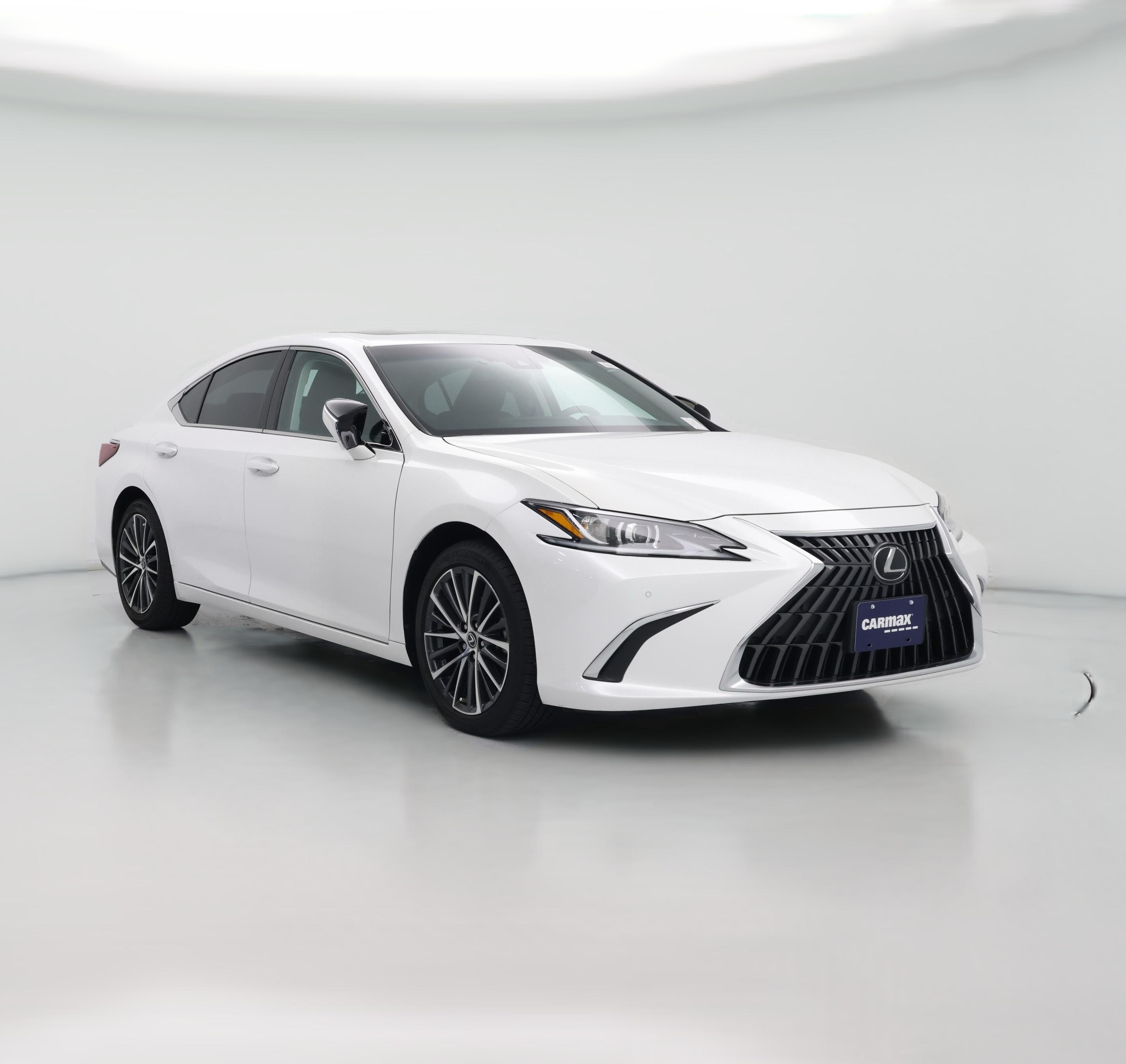 Thumbnail: 2023 Lexus ES - 1