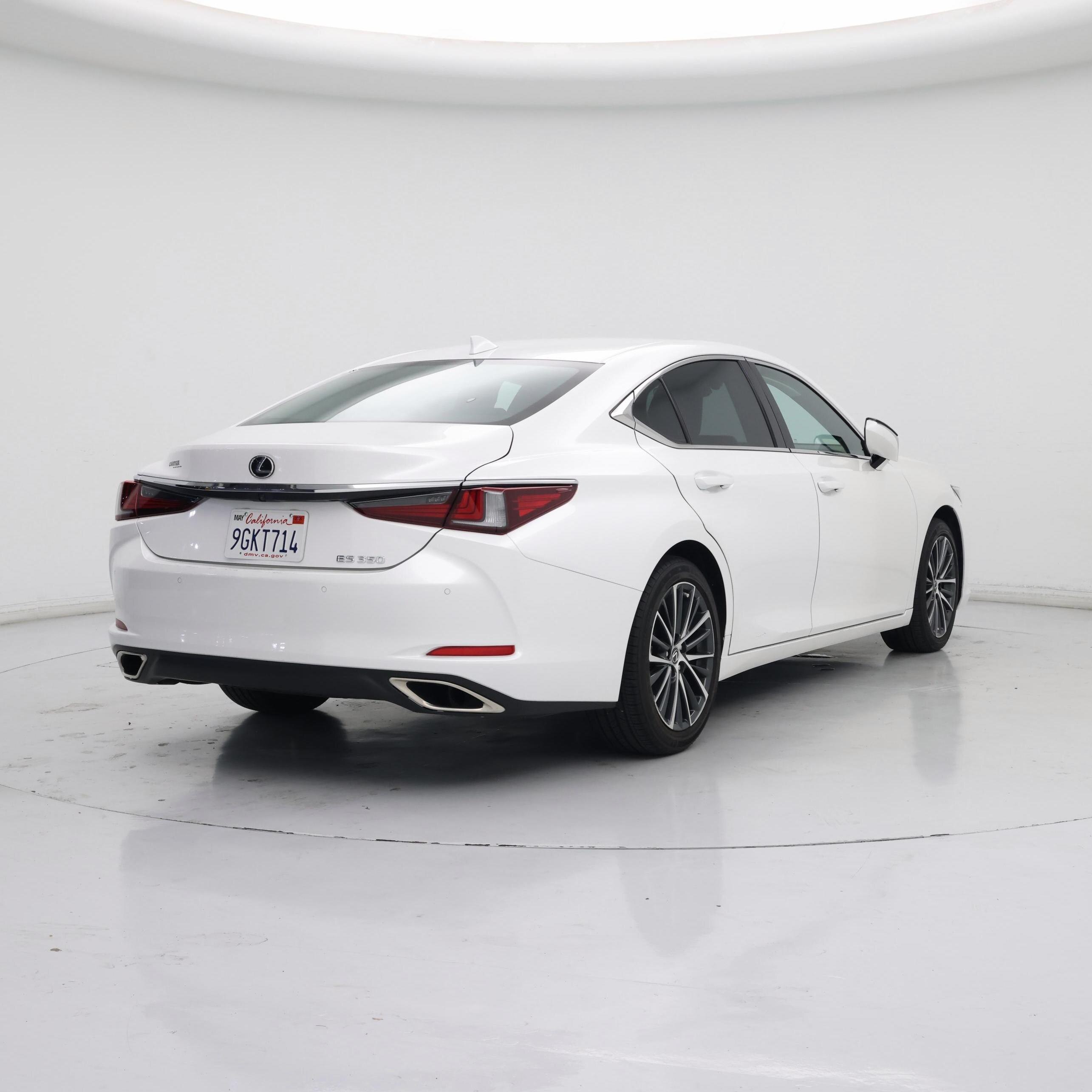 Thumbnail: 2023 Lexus ES - 8