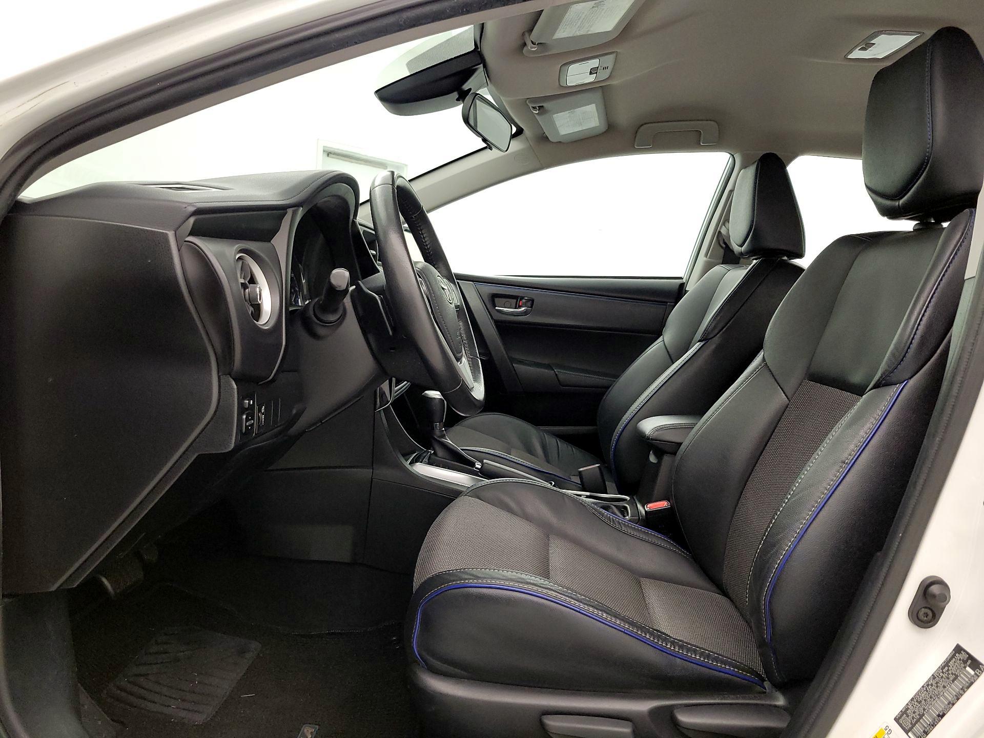Thumbnail: 2017 Toyota Corolla - 11