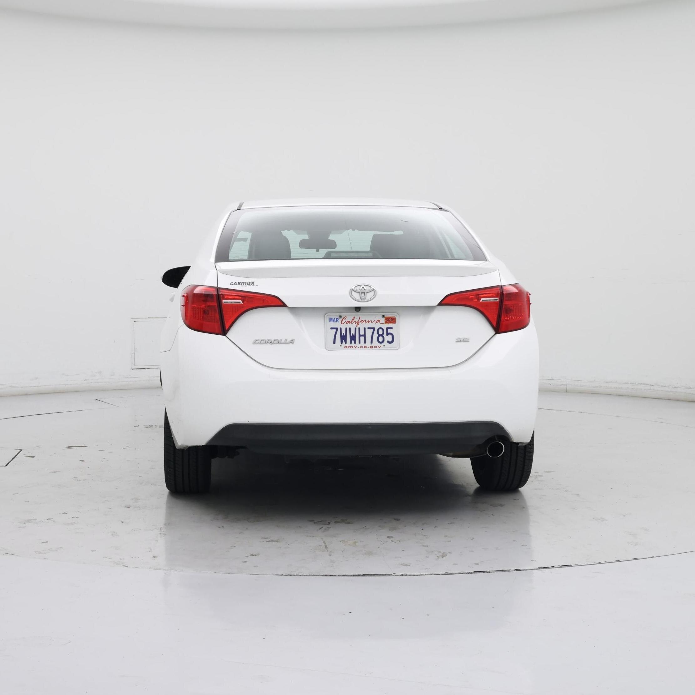 Thumbnail: 2017 Toyota Corolla - 6