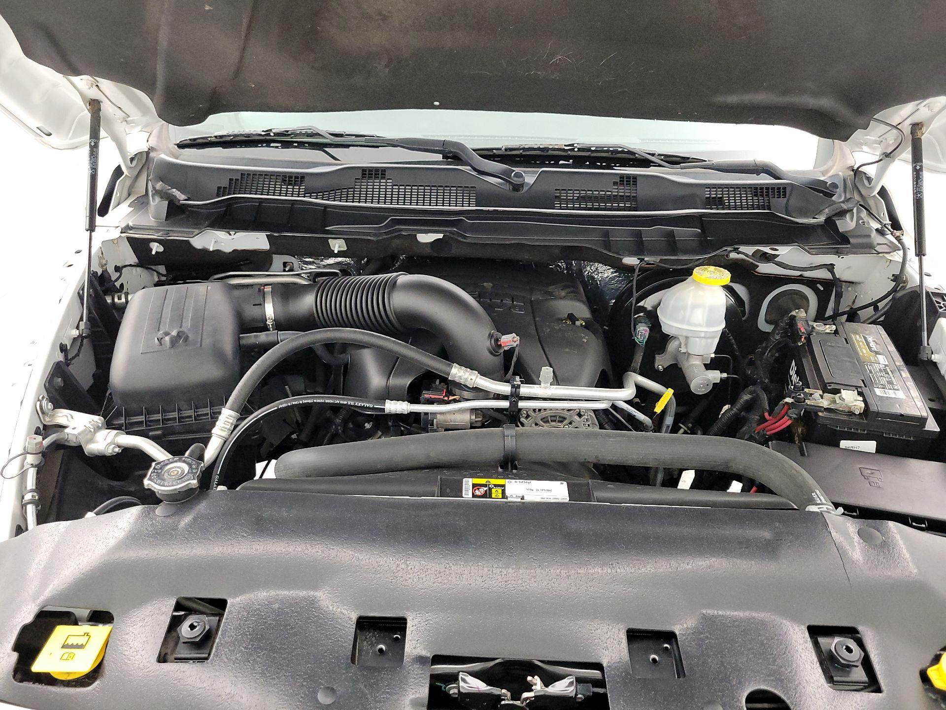 Thumbnail: 2019 RAM 1500 Classic - 18