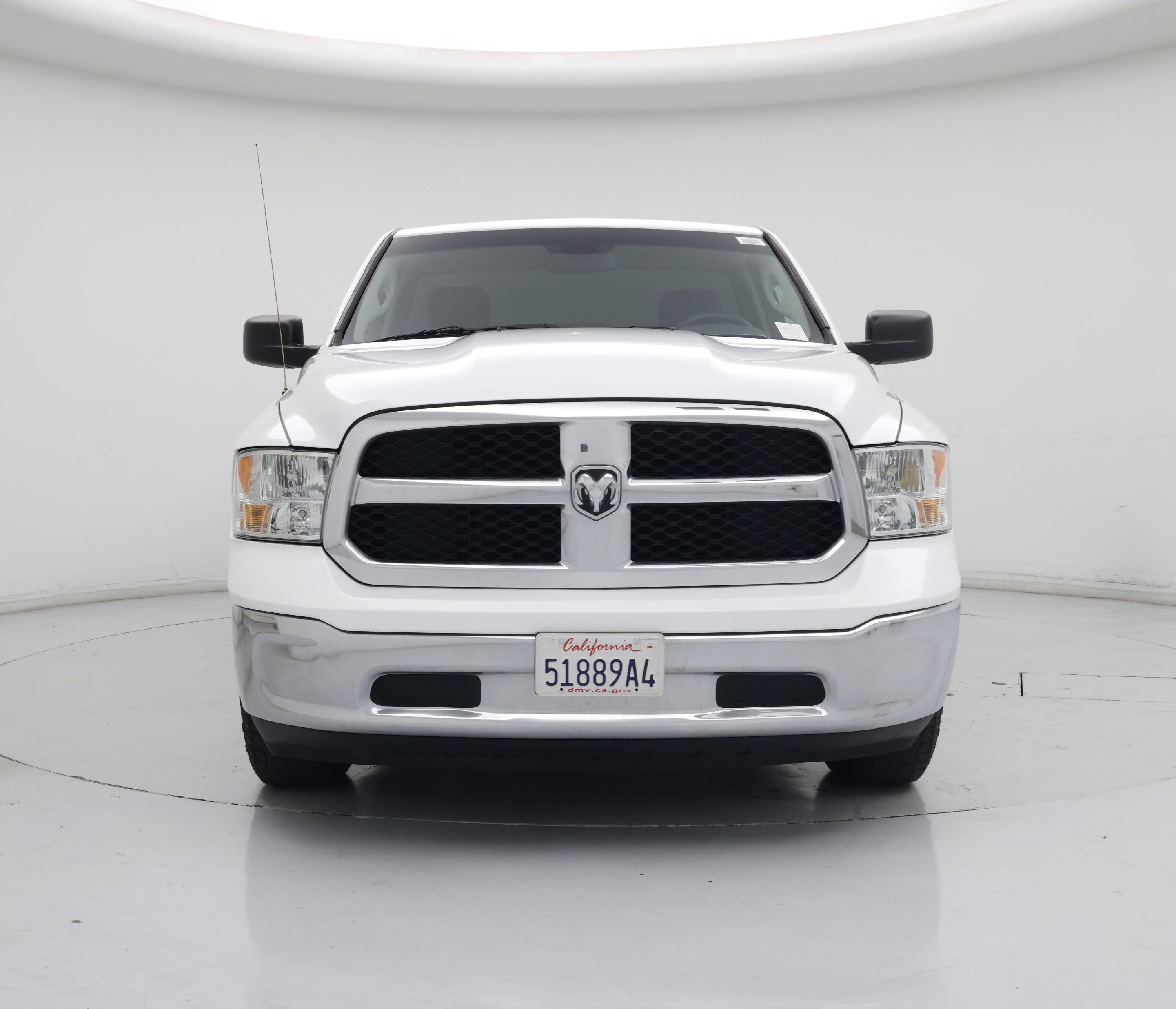 Thumbnail: 2019 RAM 1500 Classic - 5