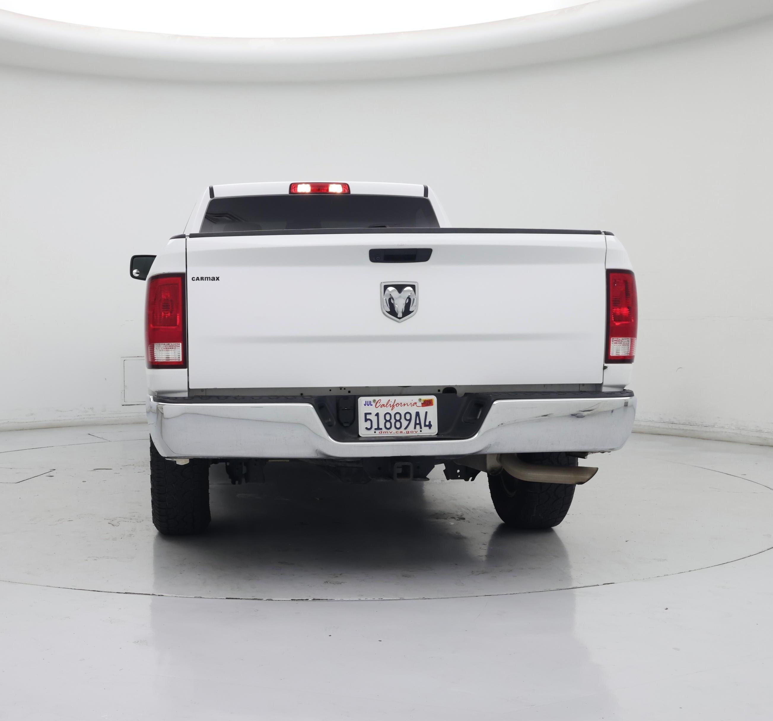 Thumbnail: 2019 RAM 1500 Classic - 6