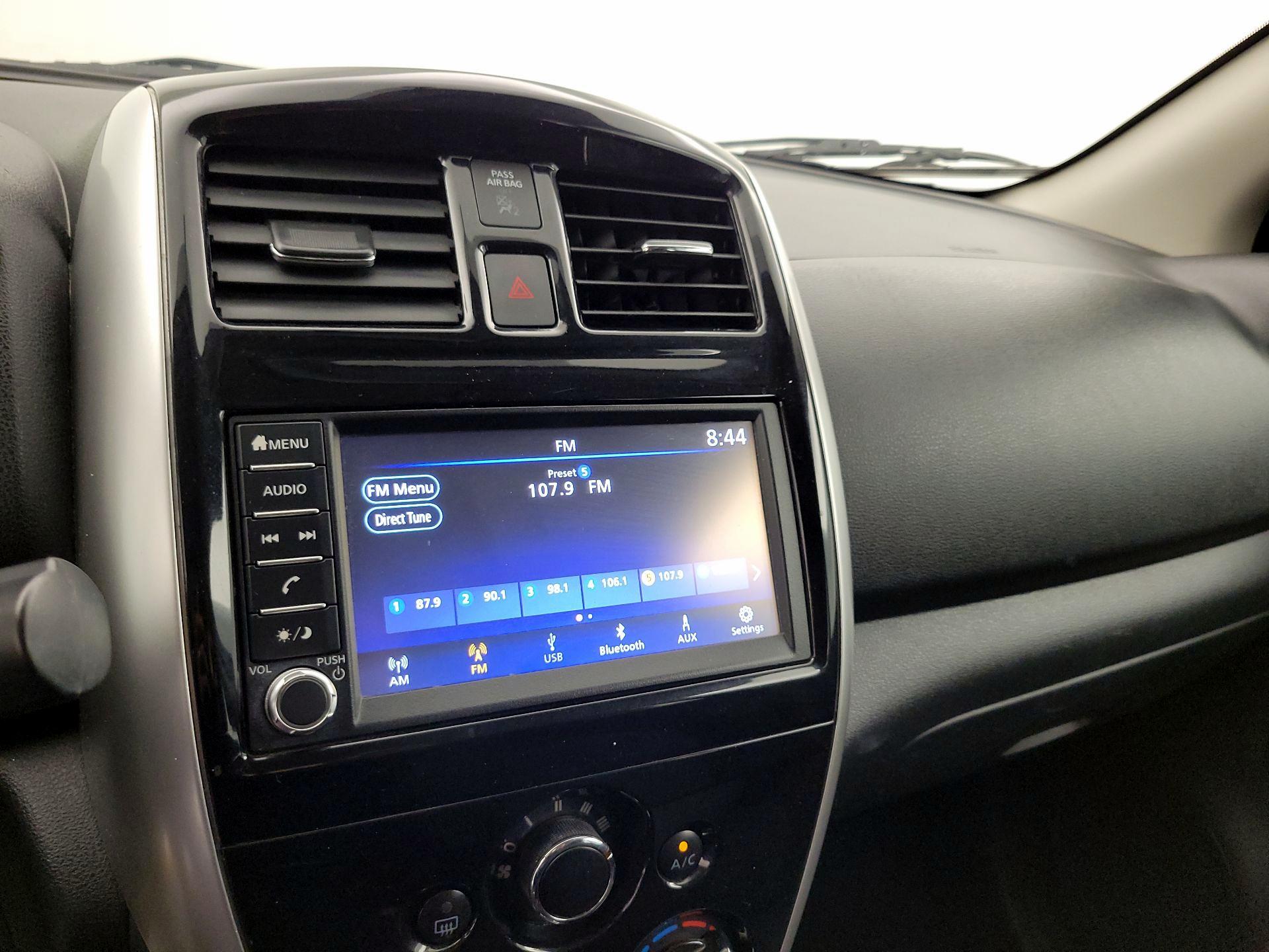 Thumbnail: 2018 Nissan Versa - 15