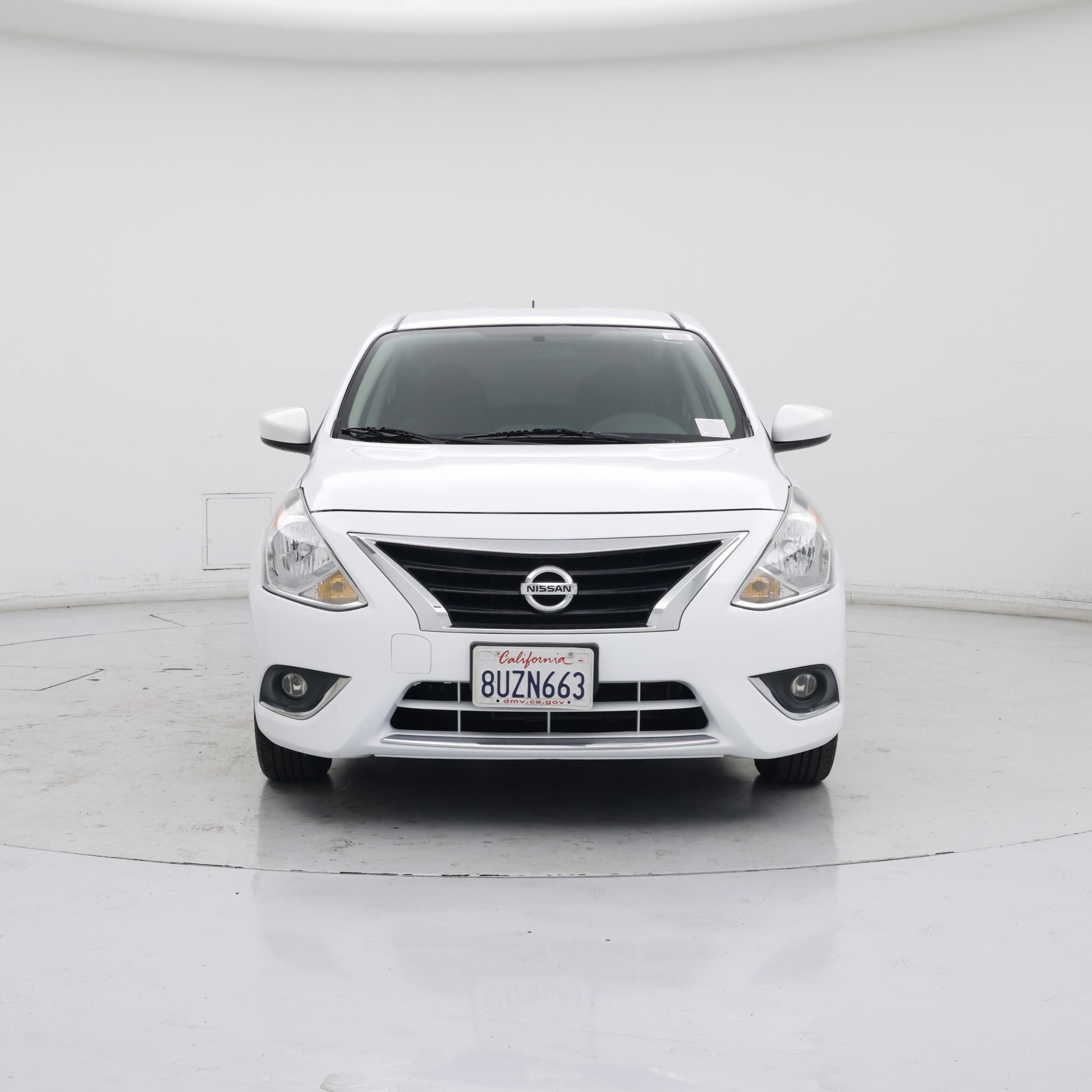Thumbnail: 2018 Nissan Versa - 5