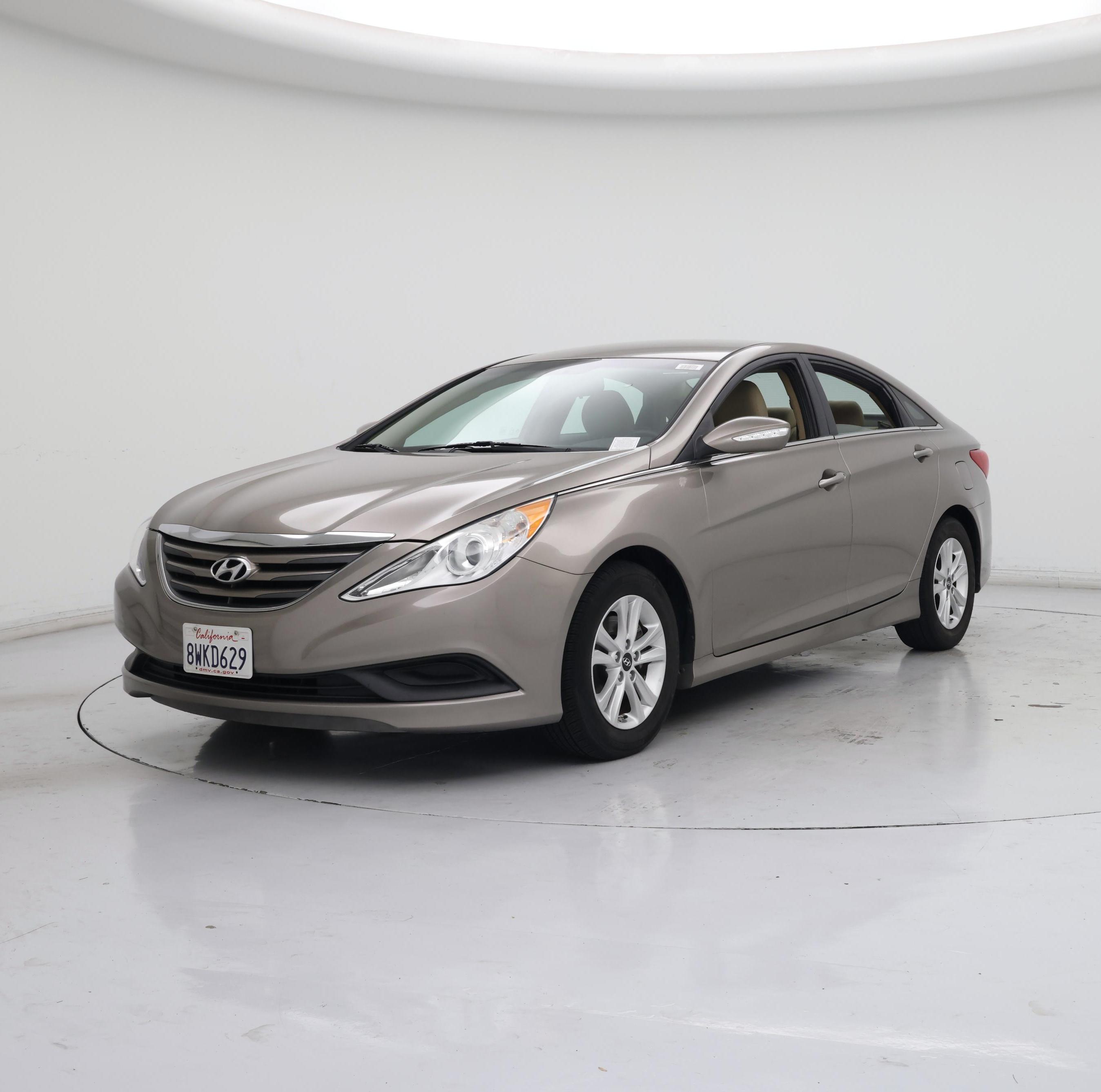 Thumbnail: 2014 Hyundai Sonata - 4