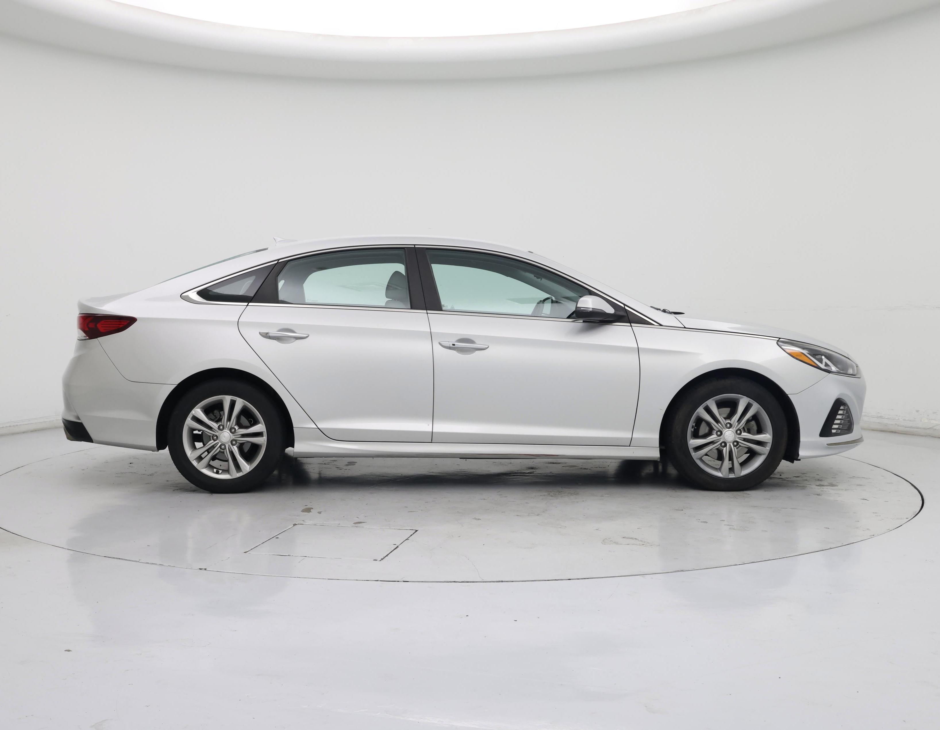 Thumbnail: 2019 Hyundai Sonata - 7
