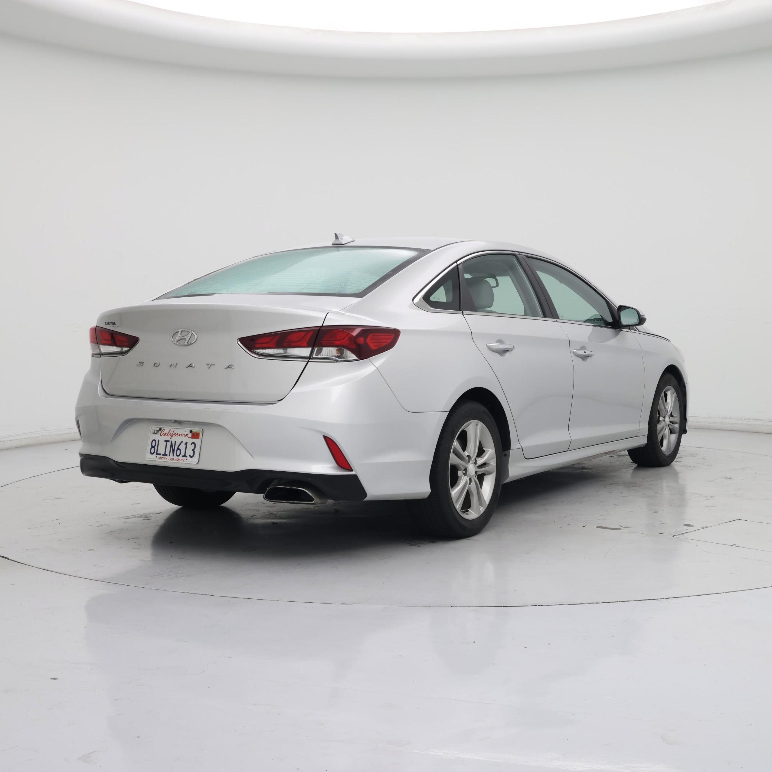 Thumbnail: 2019 Hyundai Sonata - 8
