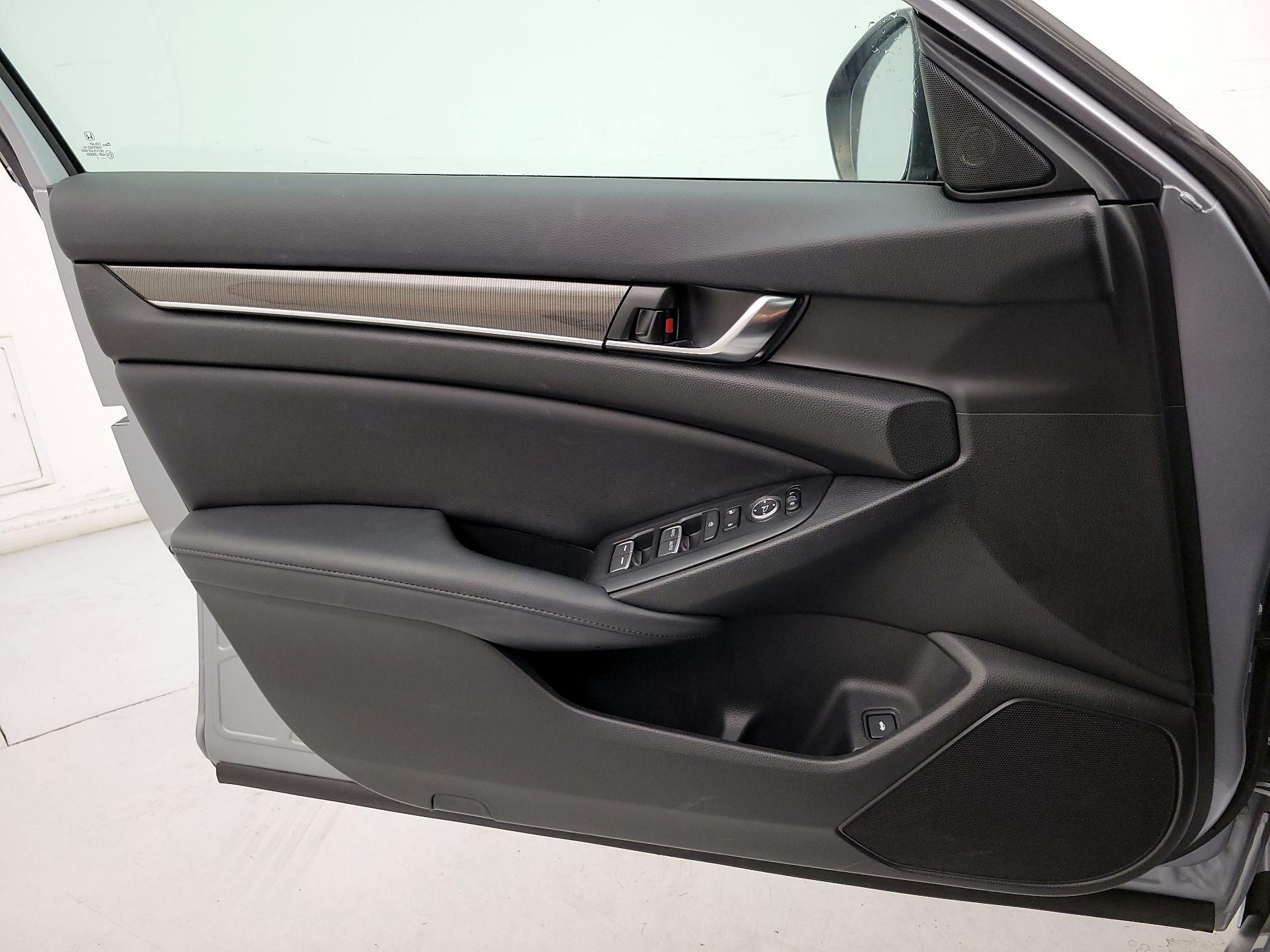 Thumbnail: 2021 Honda Accord - 12