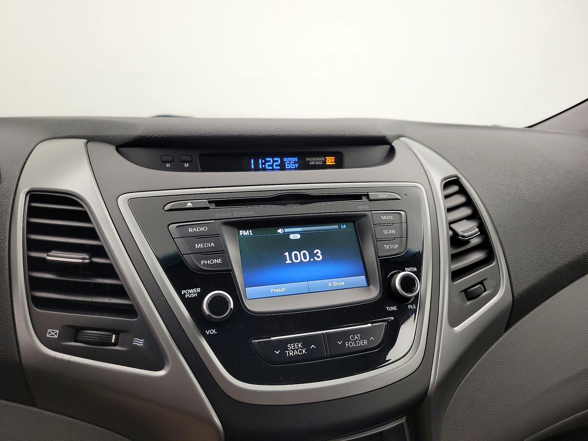 Thumbnail: 2015 Hyundai Elantra - 15