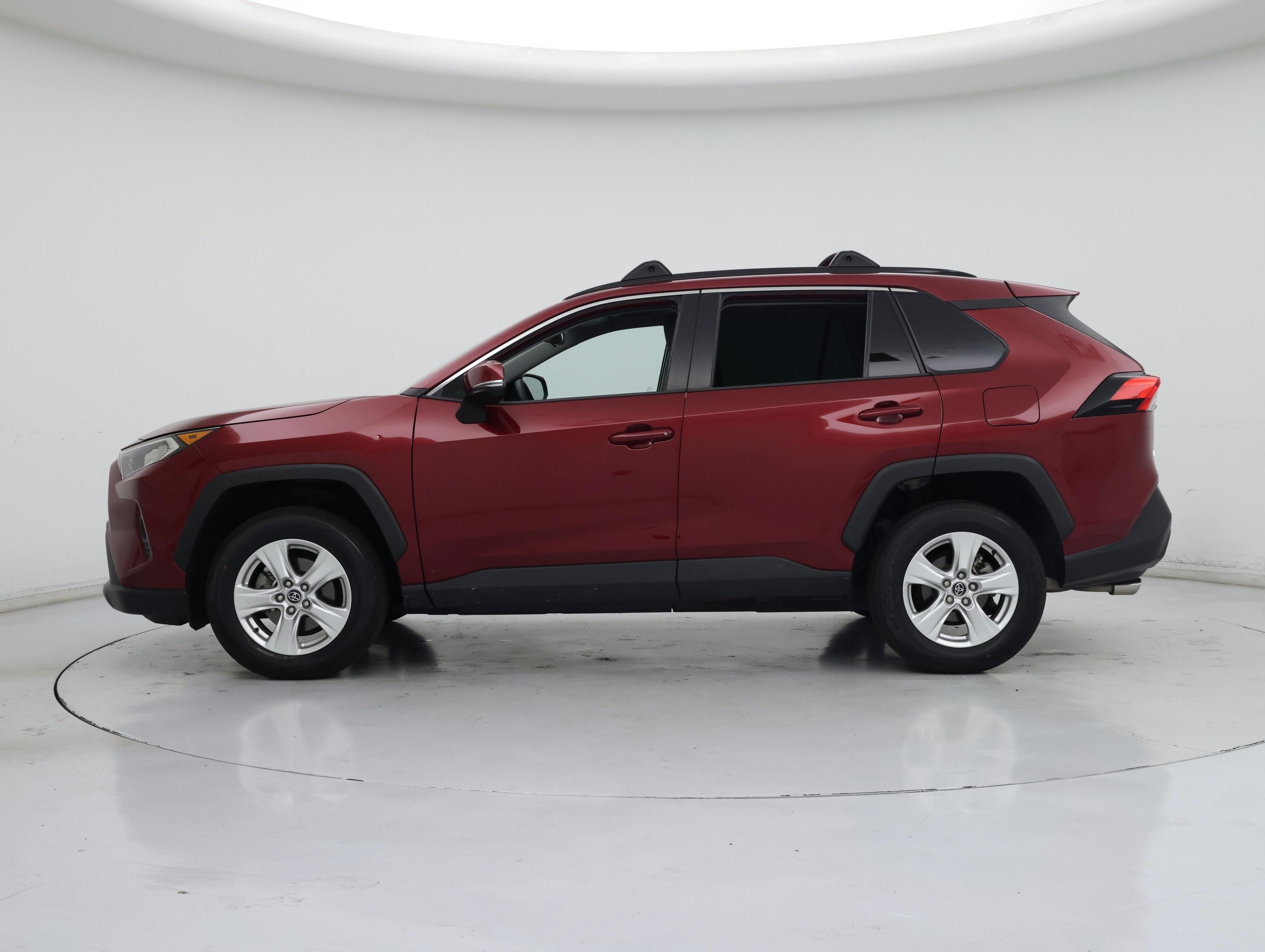 Thumbnail: 2020 Toyota RAV4 - 3
