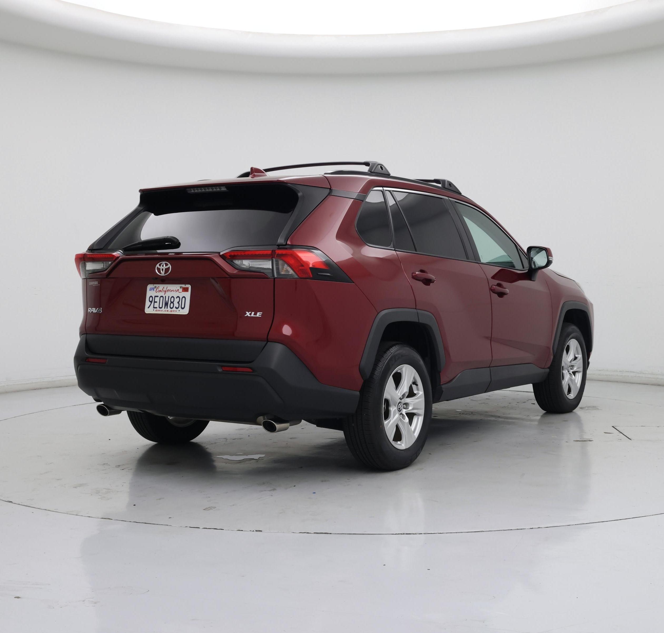 Thumbnail: 2020 Toyota RAV4 - 8