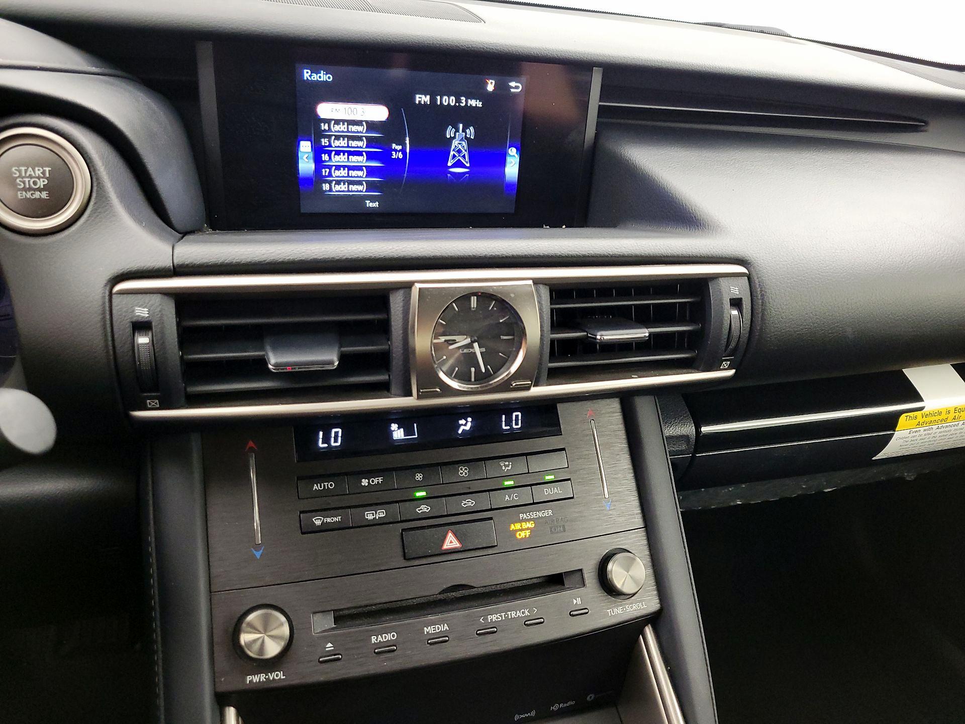 Thumbnail: 2019 Lexus IS - 15