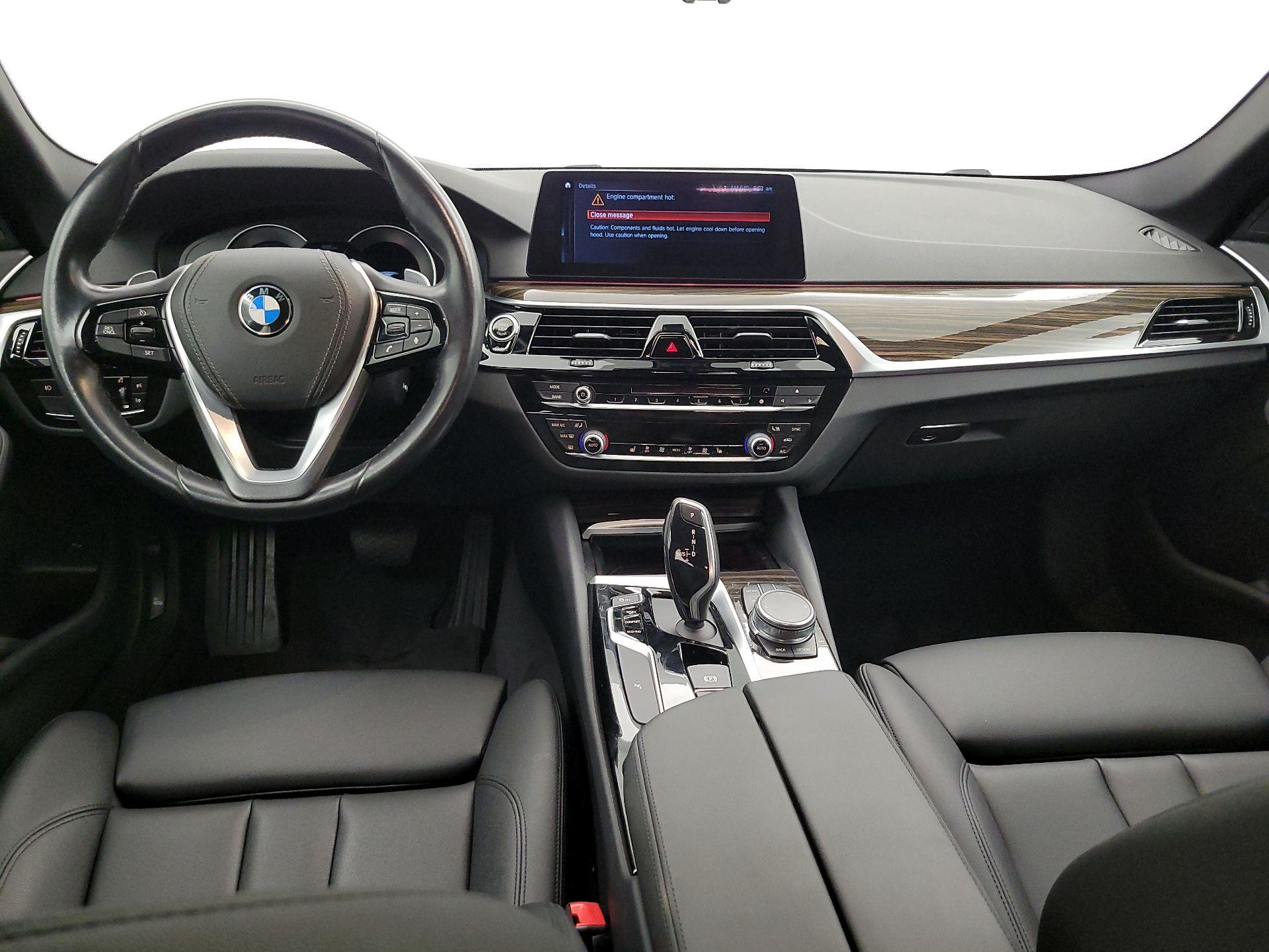 Thumbnail: 2017 BMW 5 Series - 9