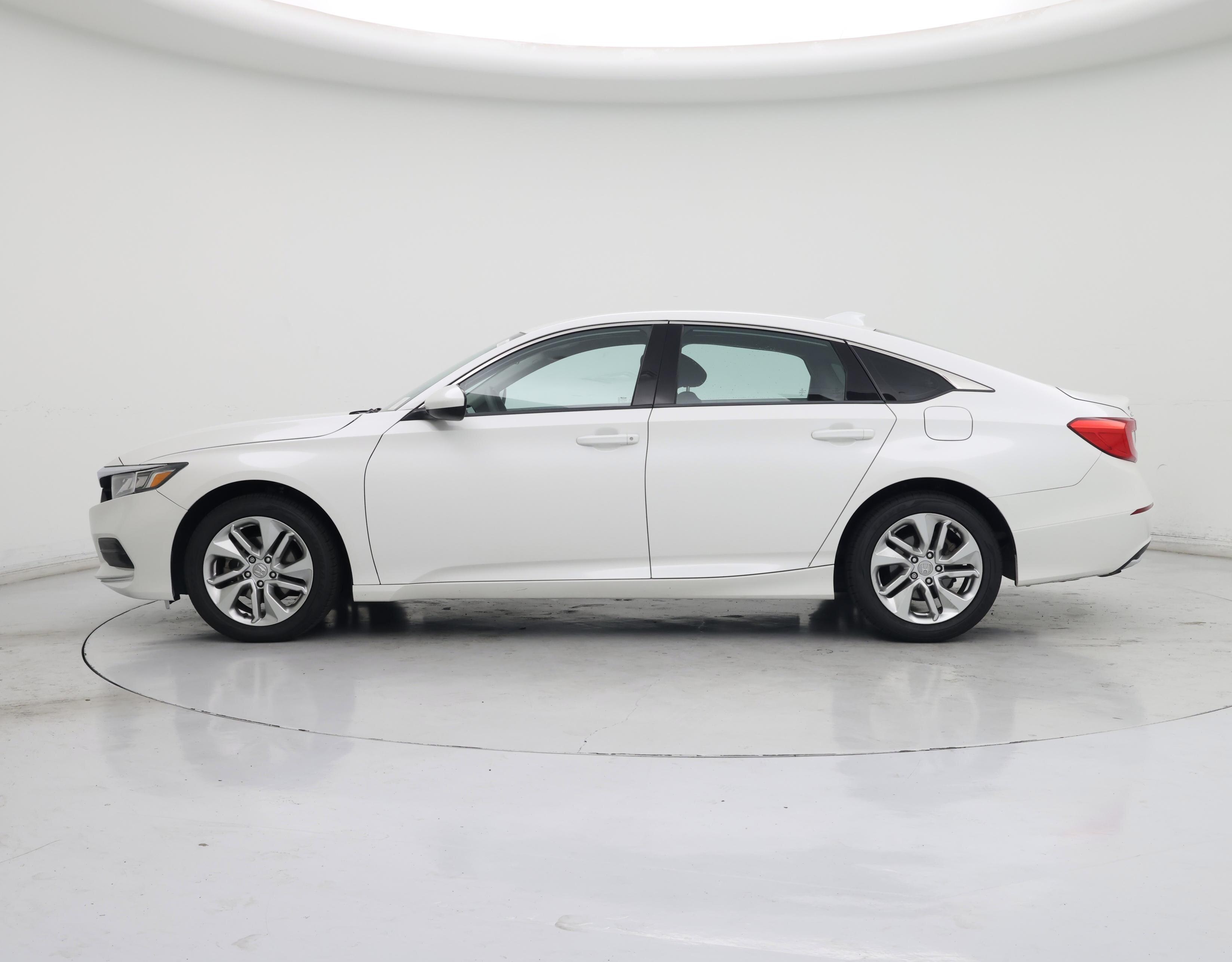 Thumbnail: 2019 Honda Accord - 3