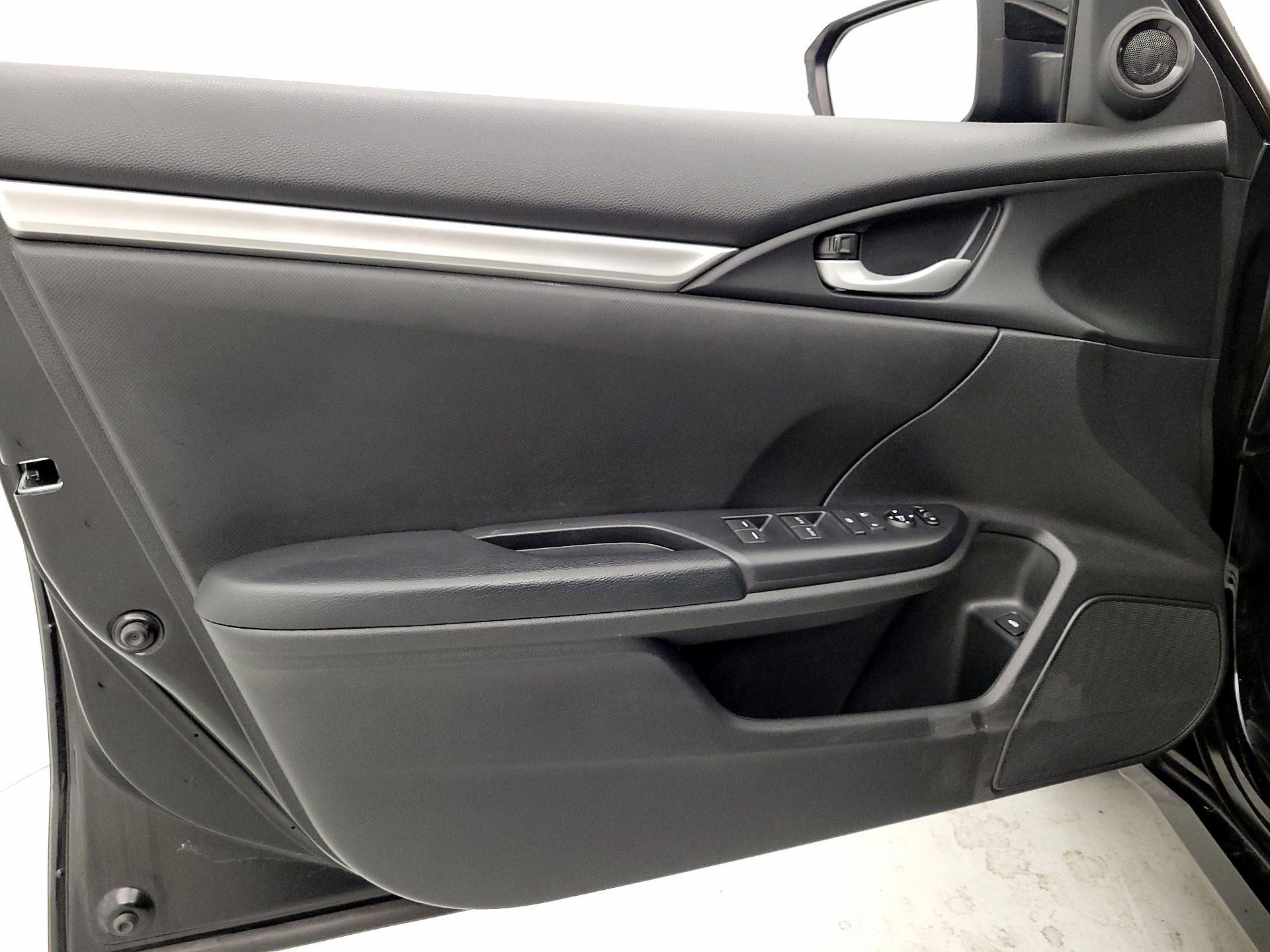 Thumbnail: 2019 Honda Civic - 12