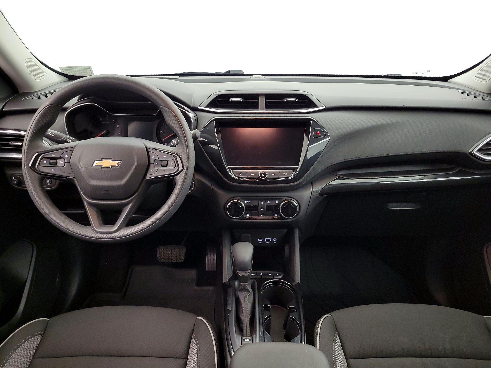 Thumbnail: 2023 Chevrolet TrailBlazer - 9