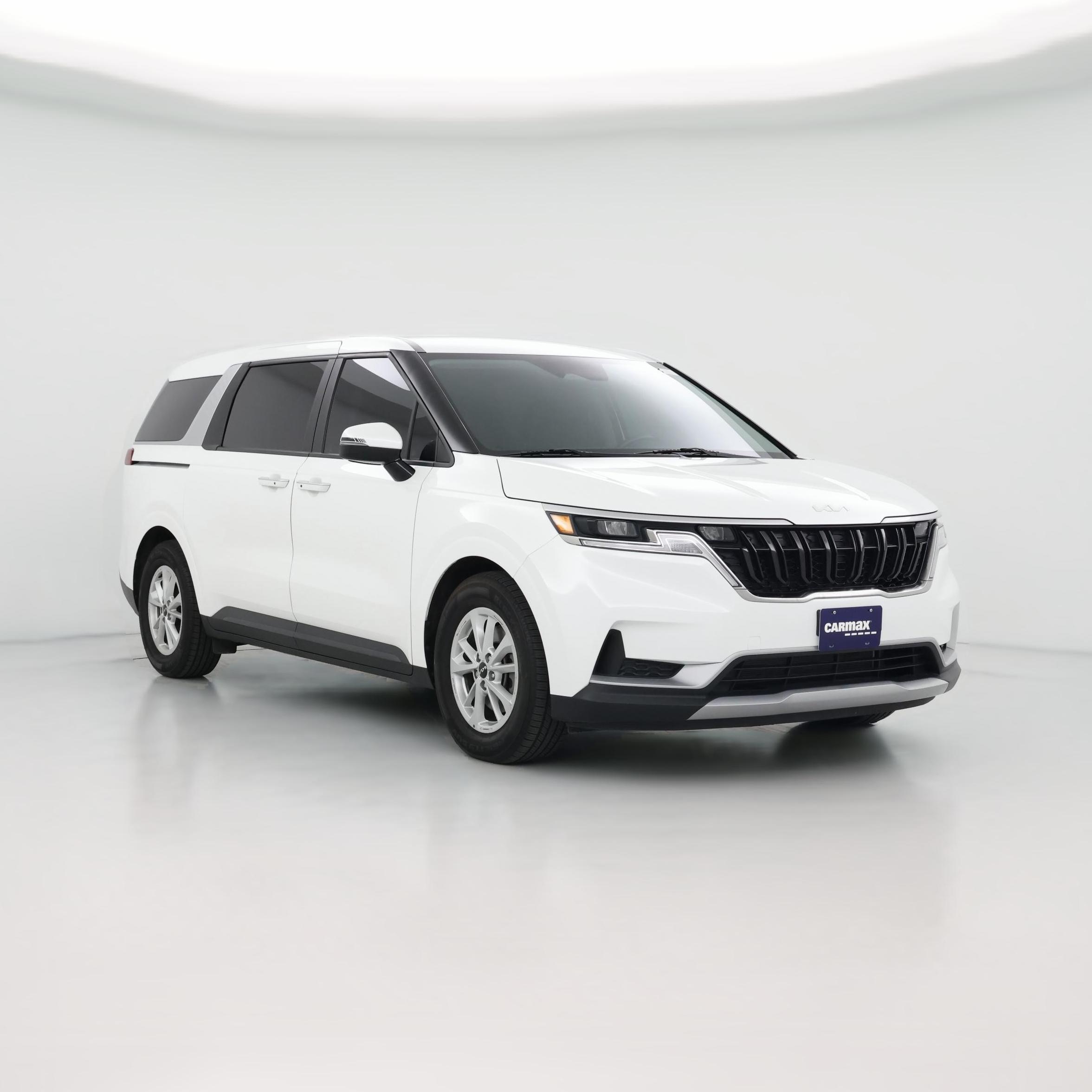 Thumbnail: 2023 Kia Carnival - 1