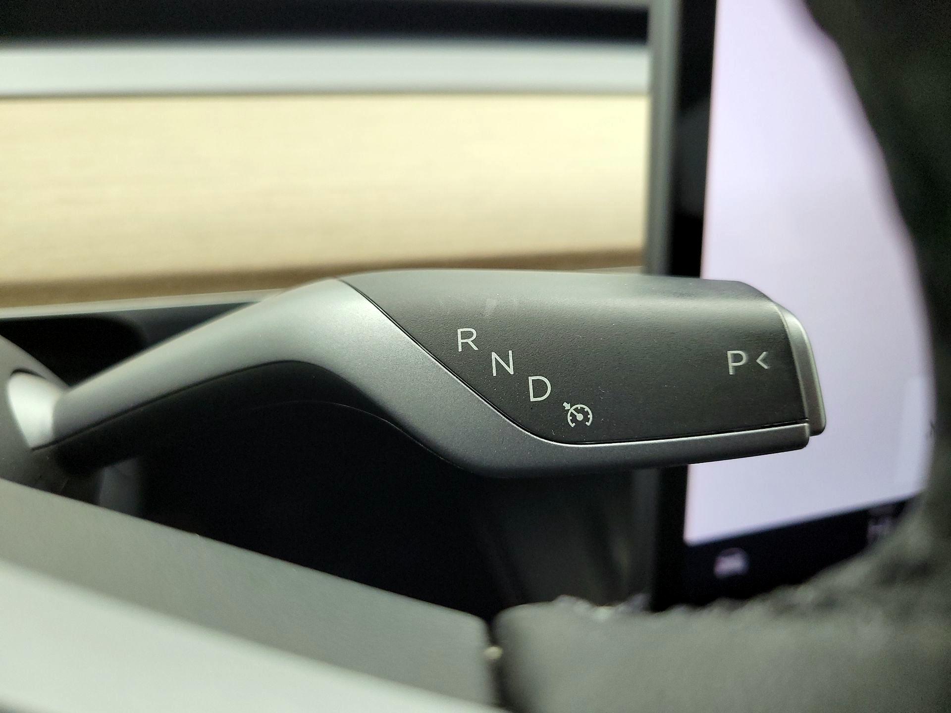 Thumbnail: 2023 Tesla Model 3 - 17