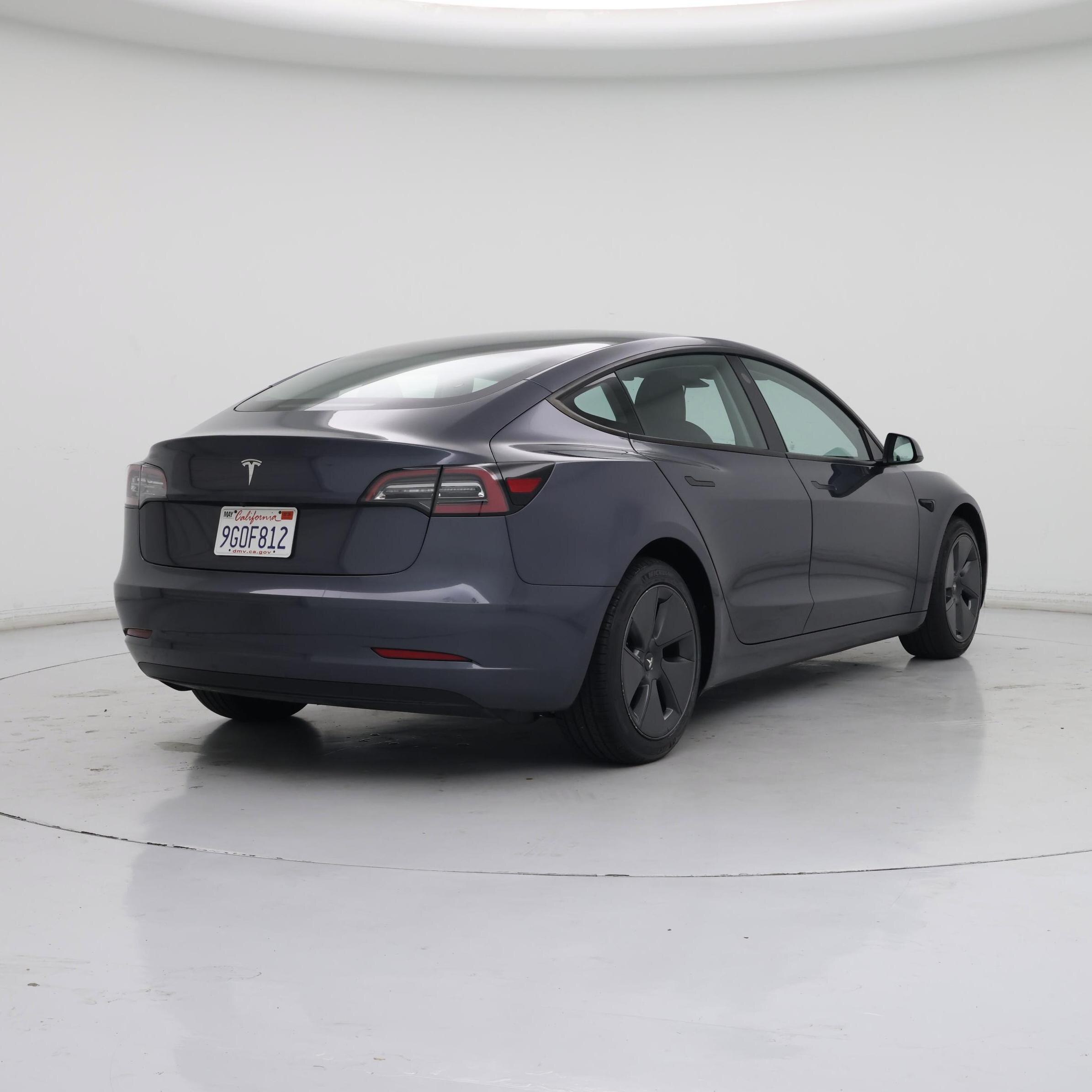 Thumbnail: 2023 Tesla Model 3 - 8