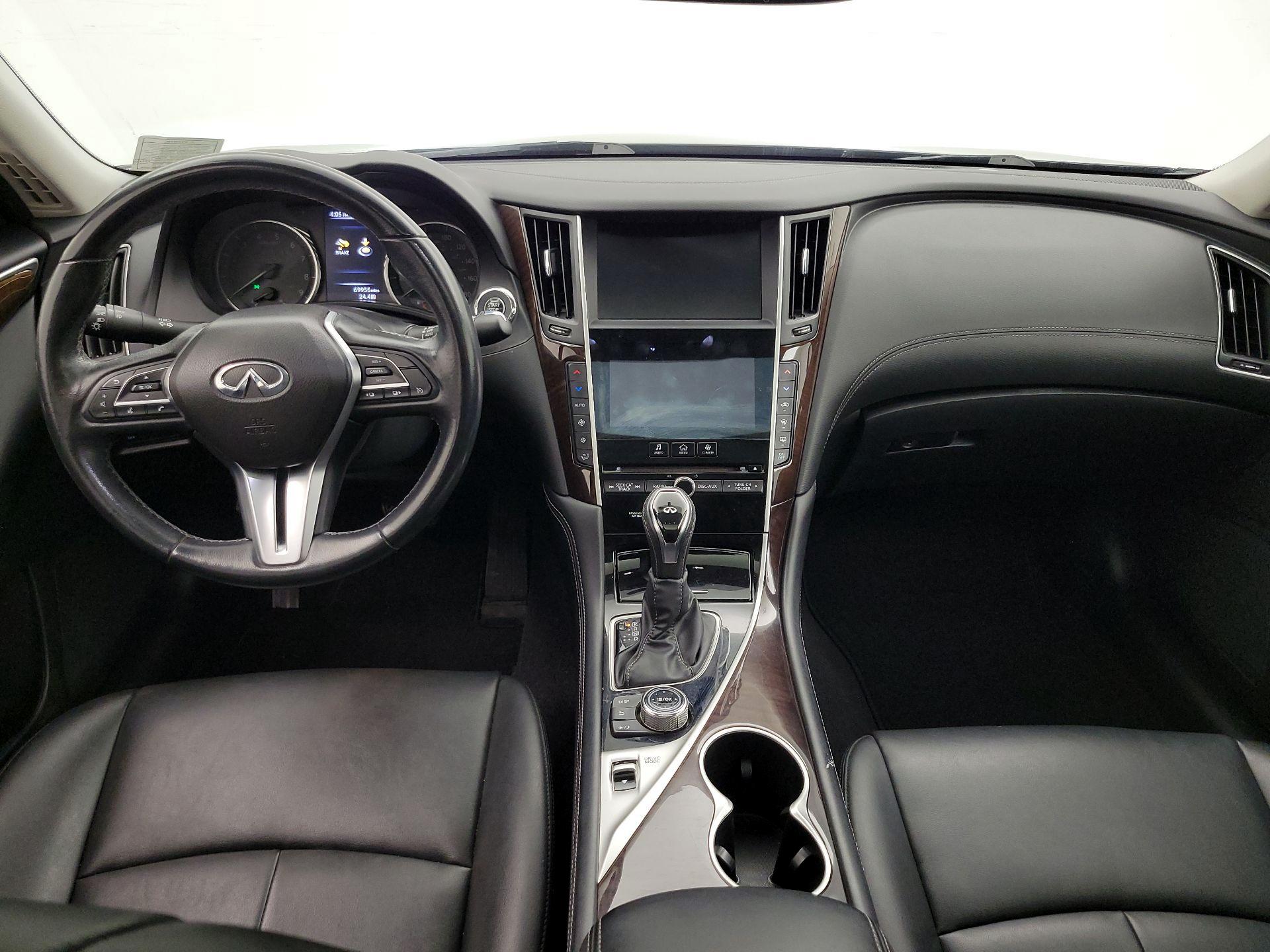 Thumbnail: 2019 INFINITI Q50 - 9