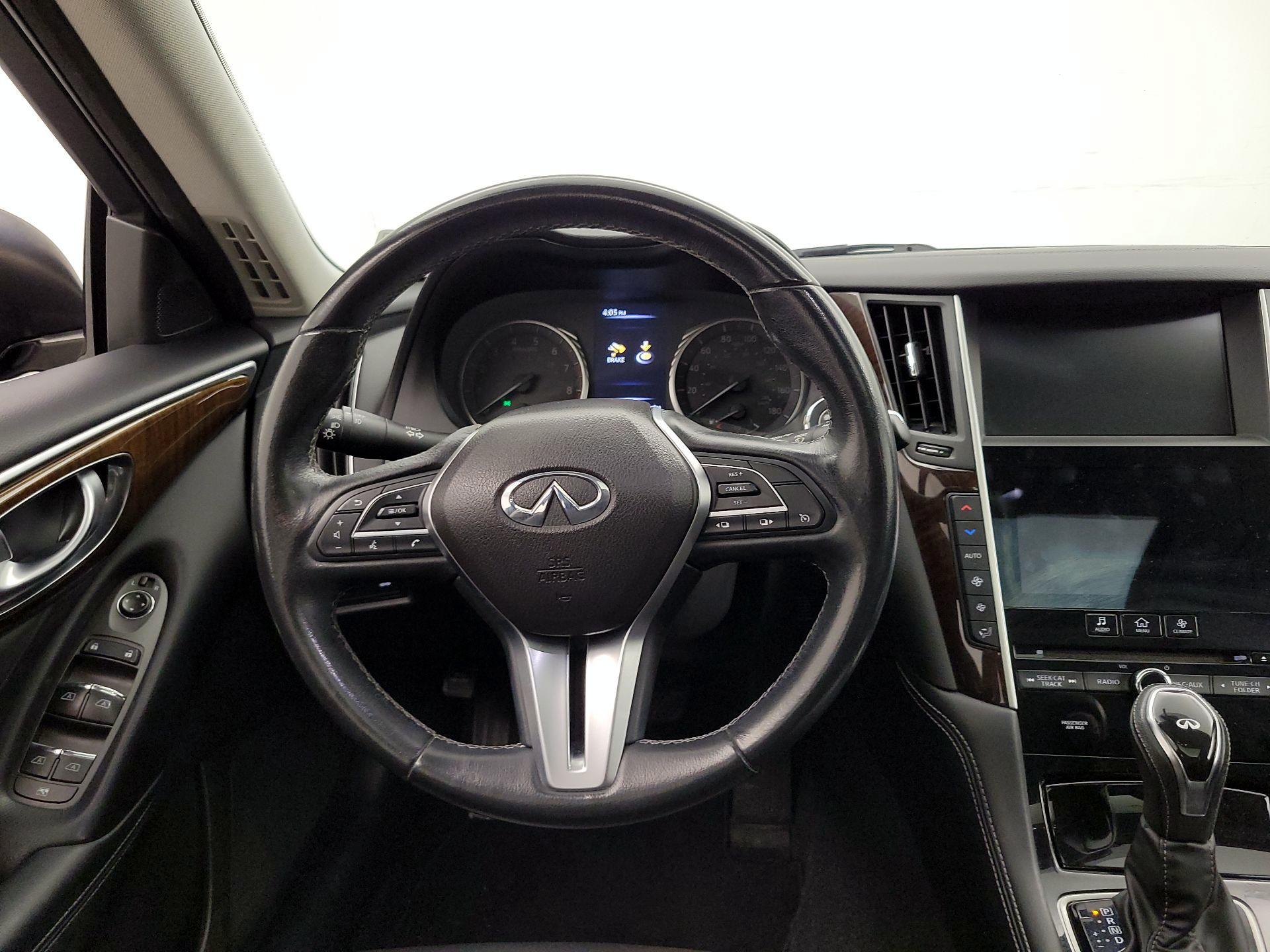 Thumbnail: 2019 INFINITI Q50 - 10