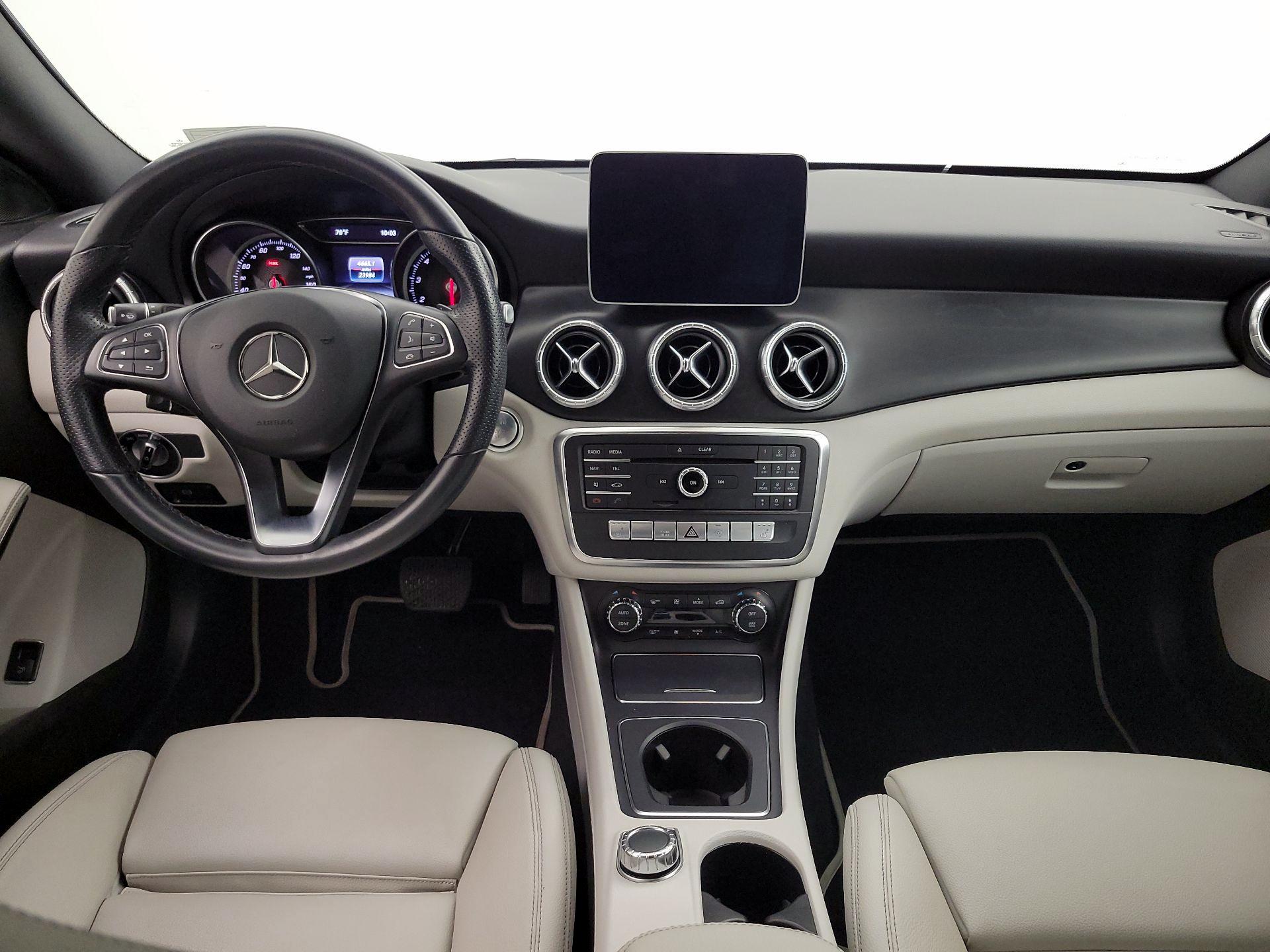 Thumbnail: 2019 Mercedes-Benz CLA - 9