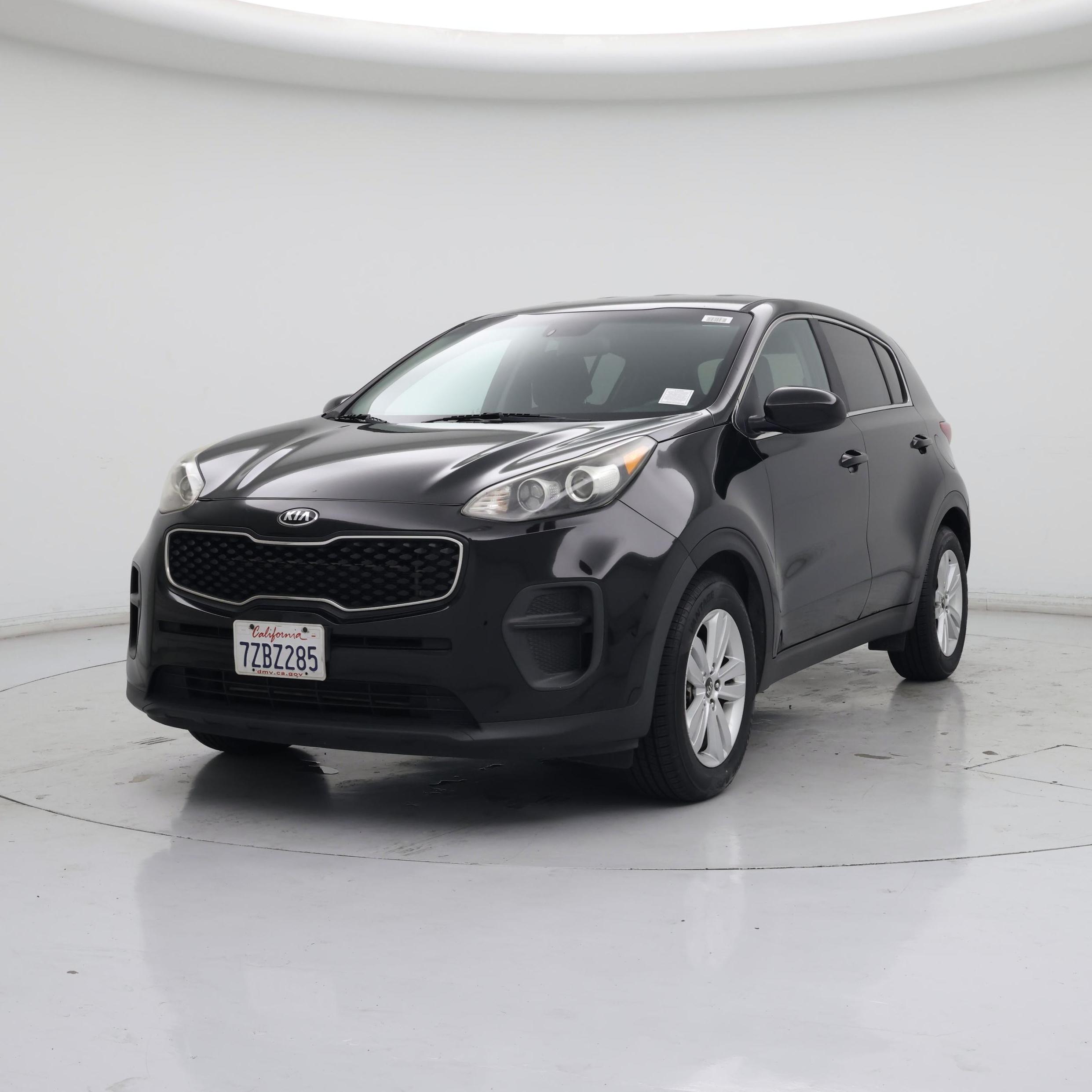 Thumbnail: 2017 Kia Sportage - 4