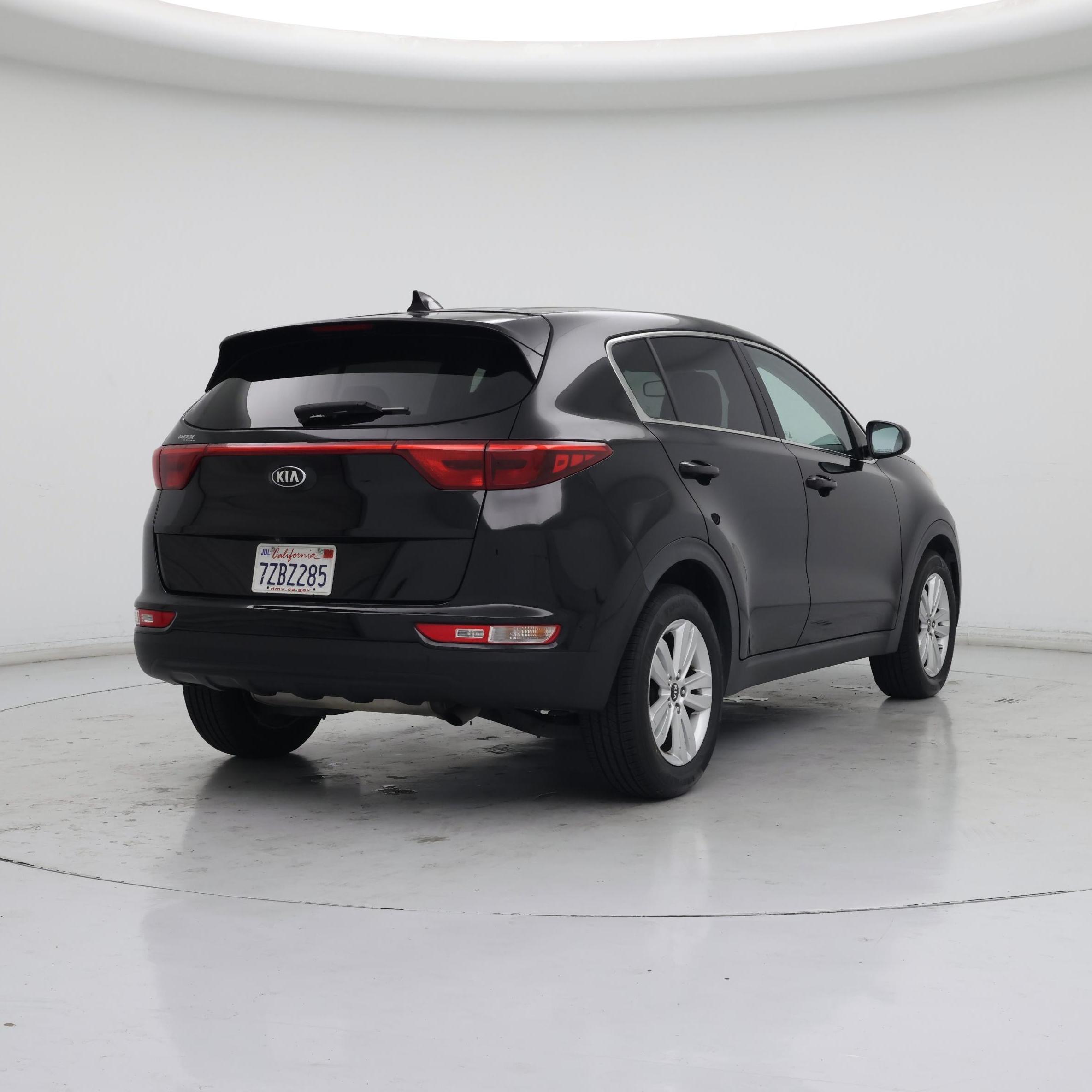 Thumbnail: 2017 Kia Sportage - 8