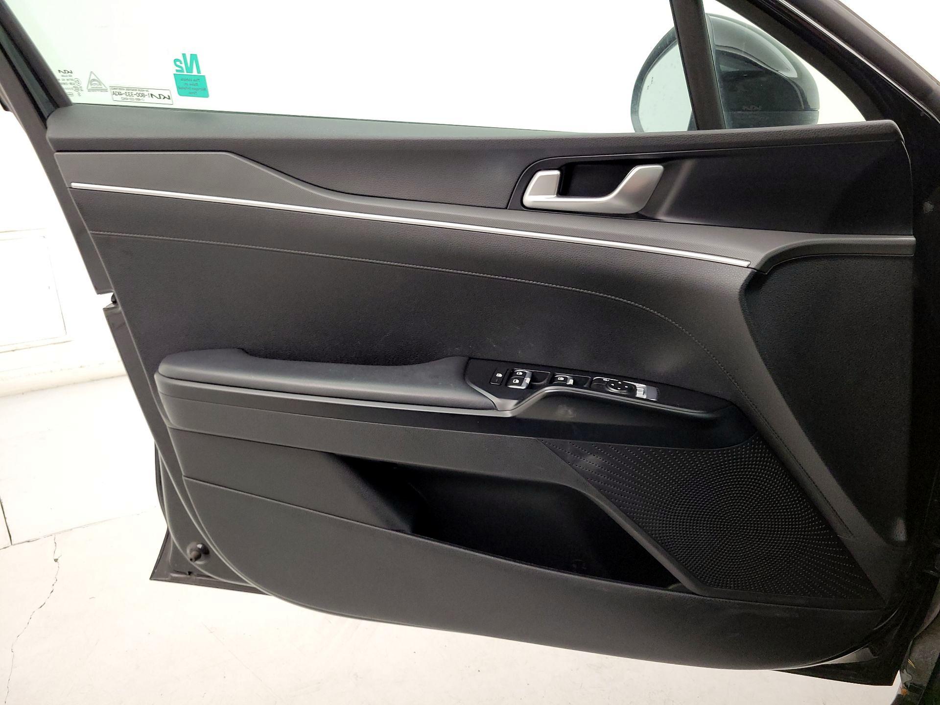 Thumbnail: 2022 Kia K5 - 12