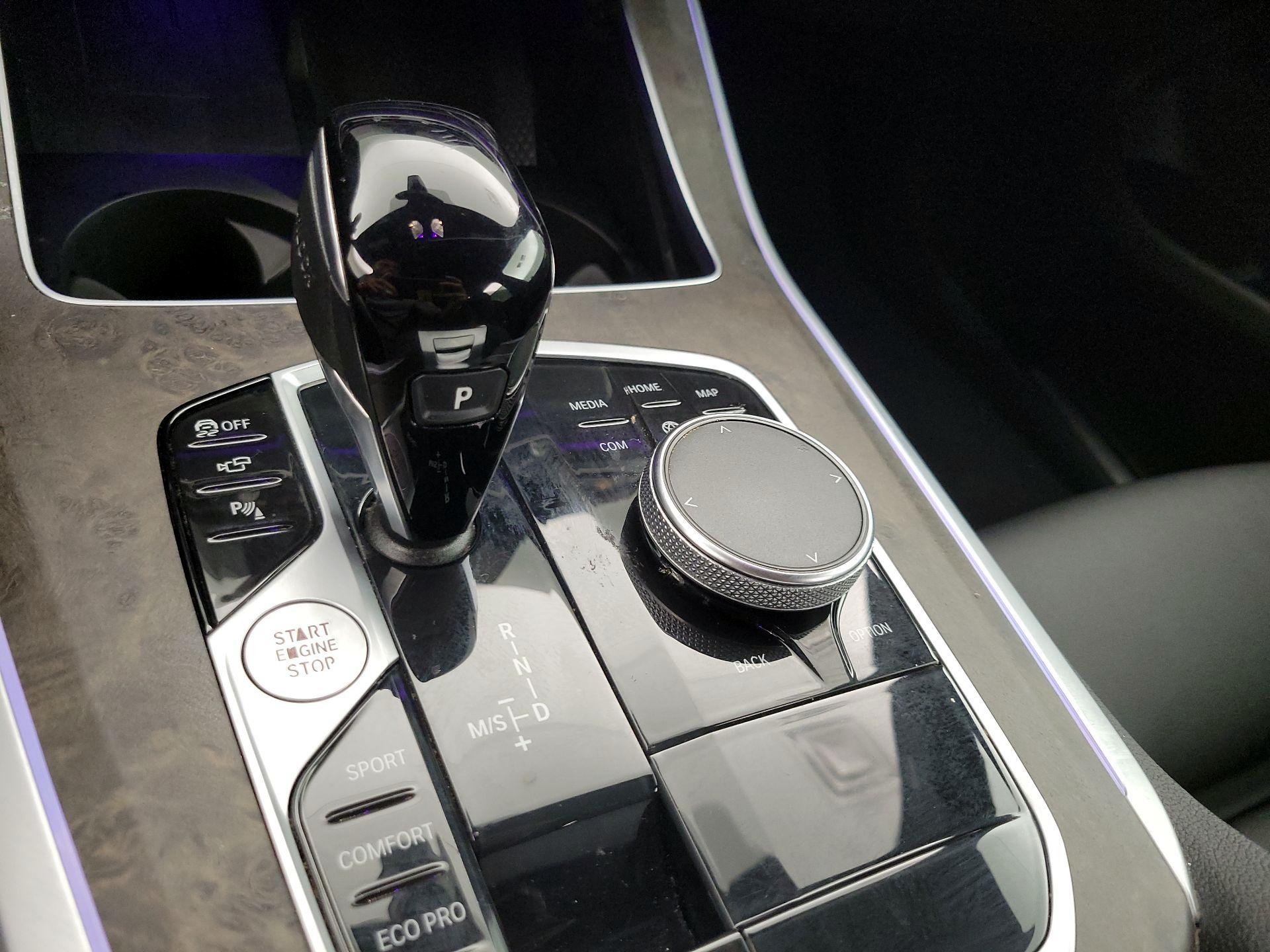 Thumbnail: 2022 BMW X5 - 18