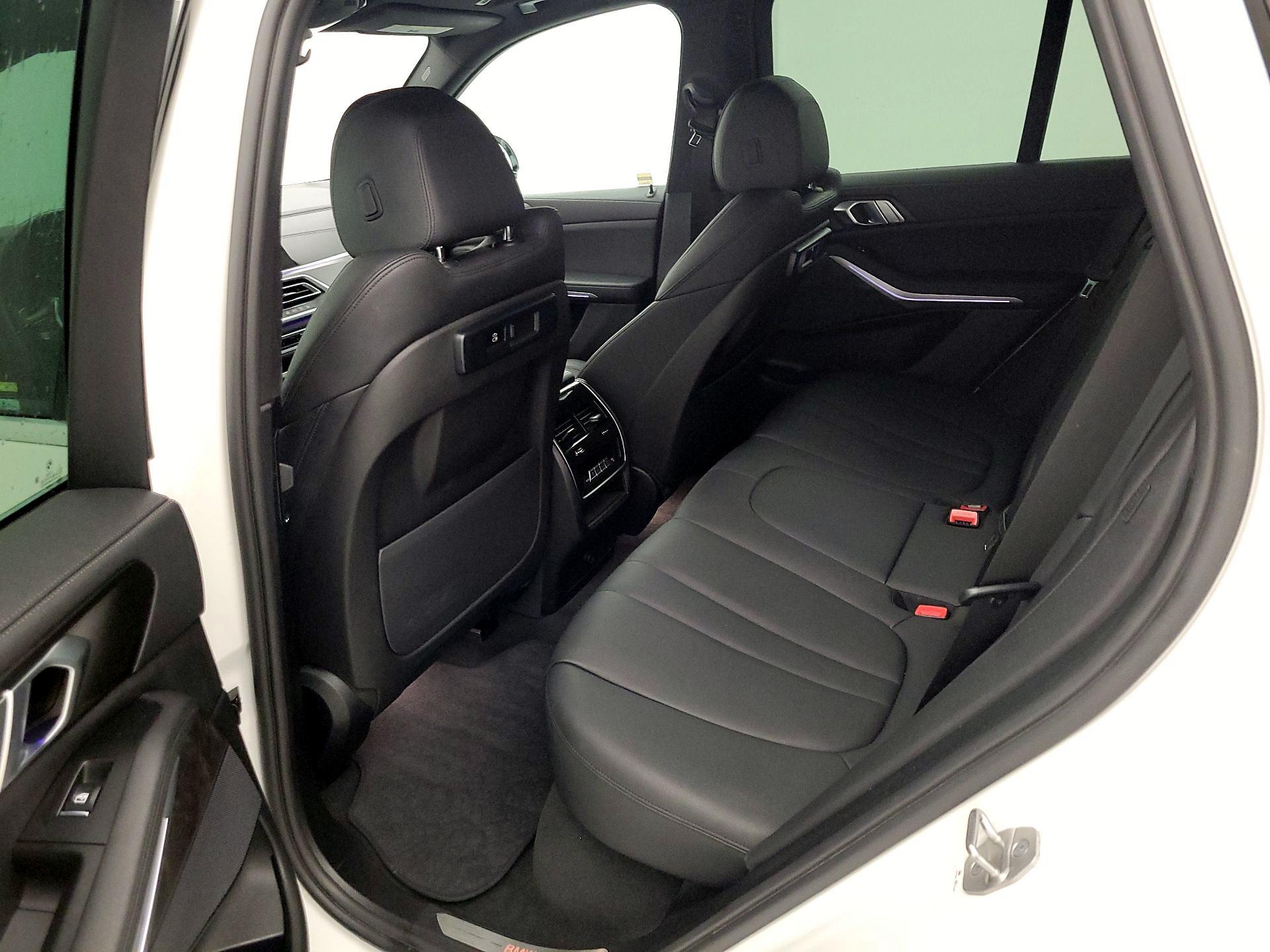 Thumbnail: 2022 BMW X5 - 19