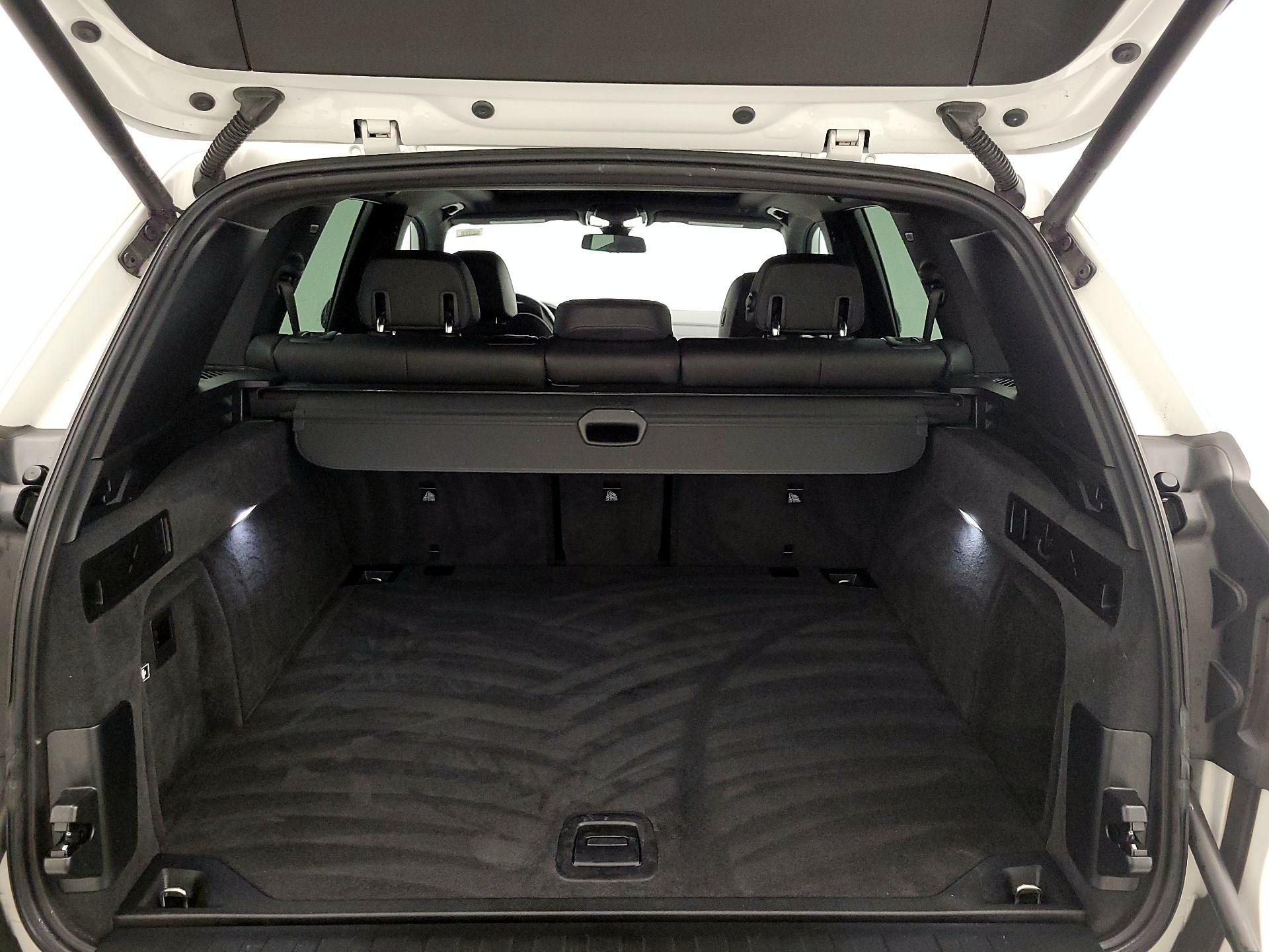 Thumbnail: 2022 BMW X5 - 20