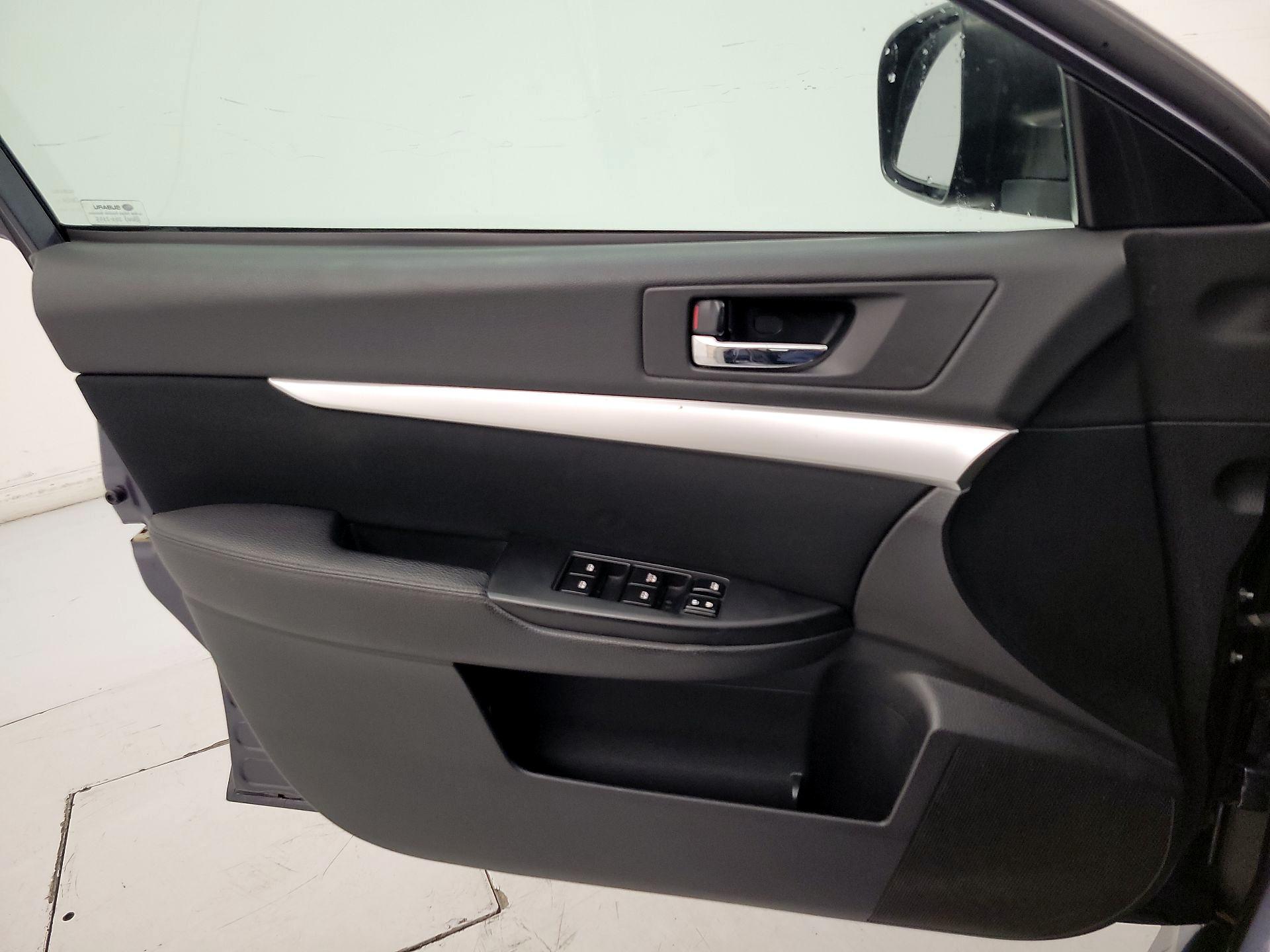 Thumbnail: 2014 Subaru Legacy - 12