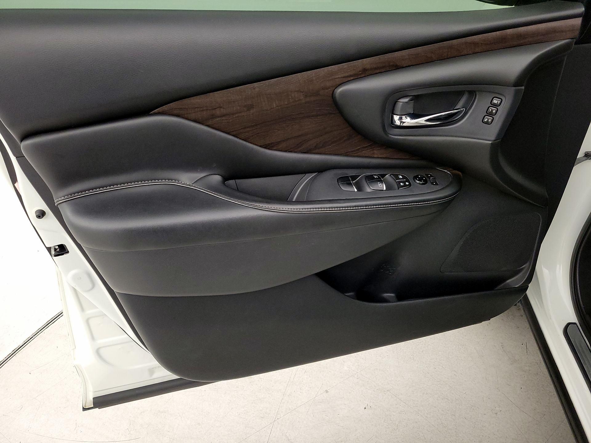 Thumbnail: 2020 Nissan Murano - 12