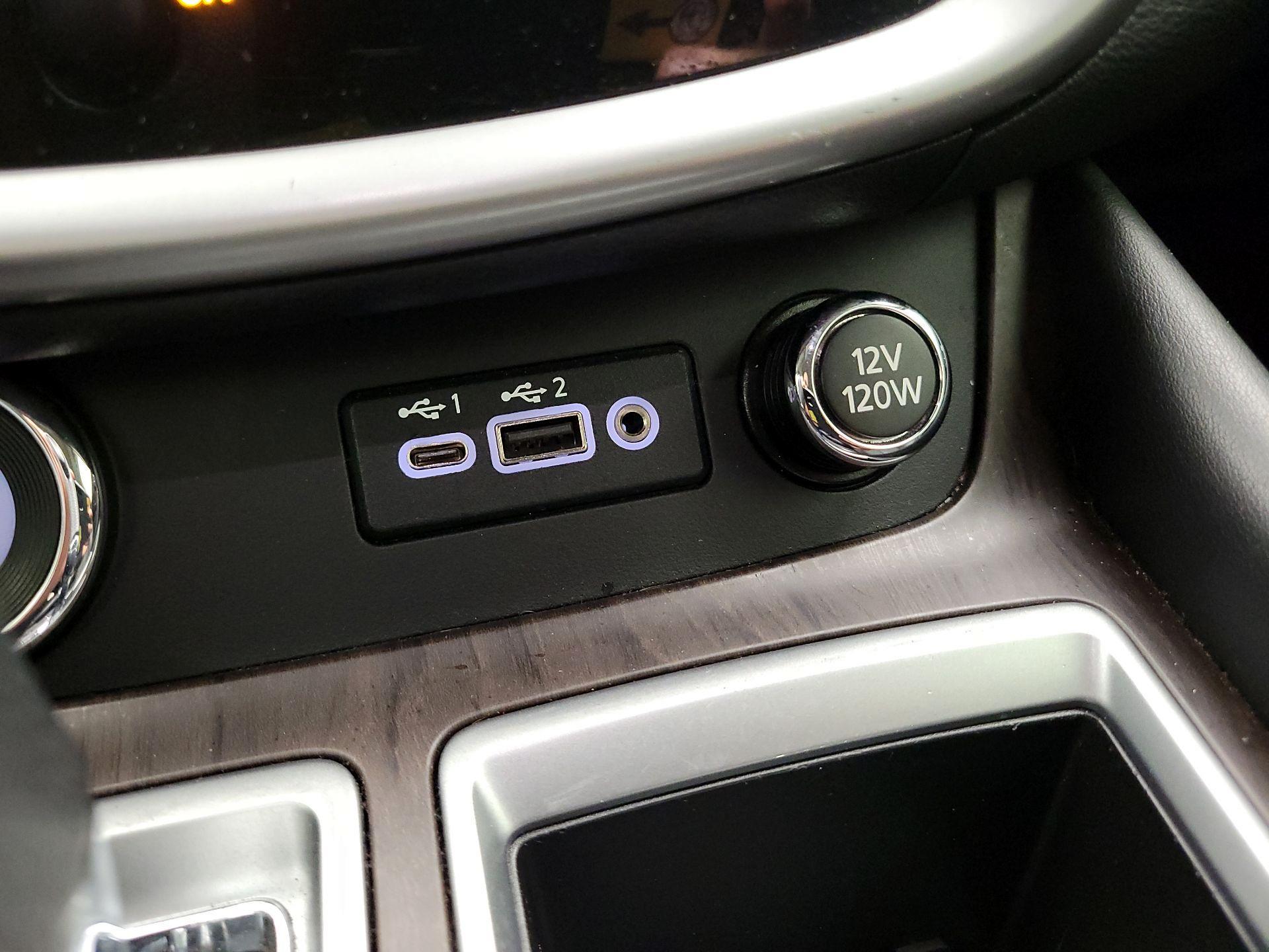 Thumbnail: 2020 Nissan Murano - 19