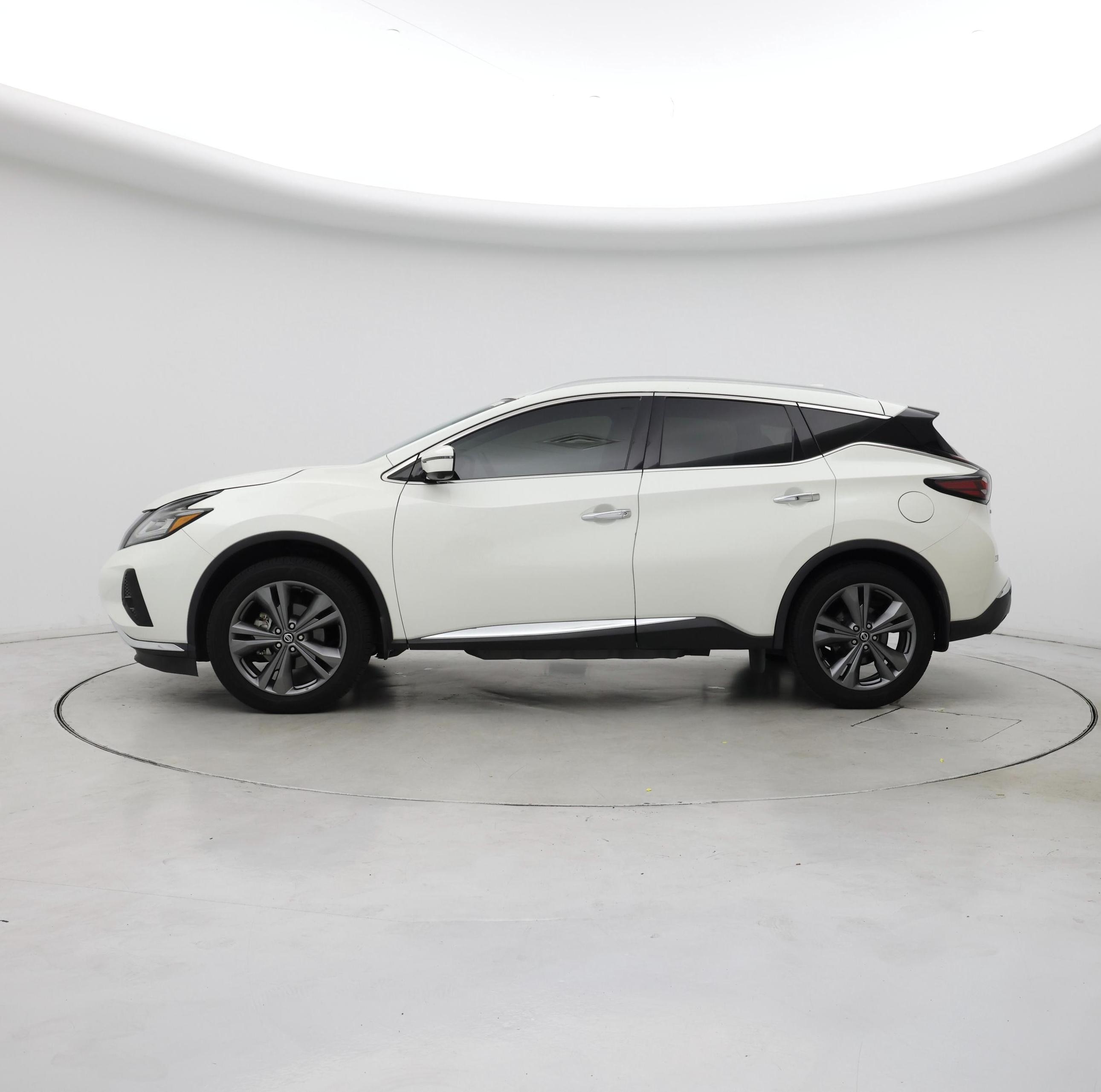 Thumbnail: 2020 Nissan Murano - 3