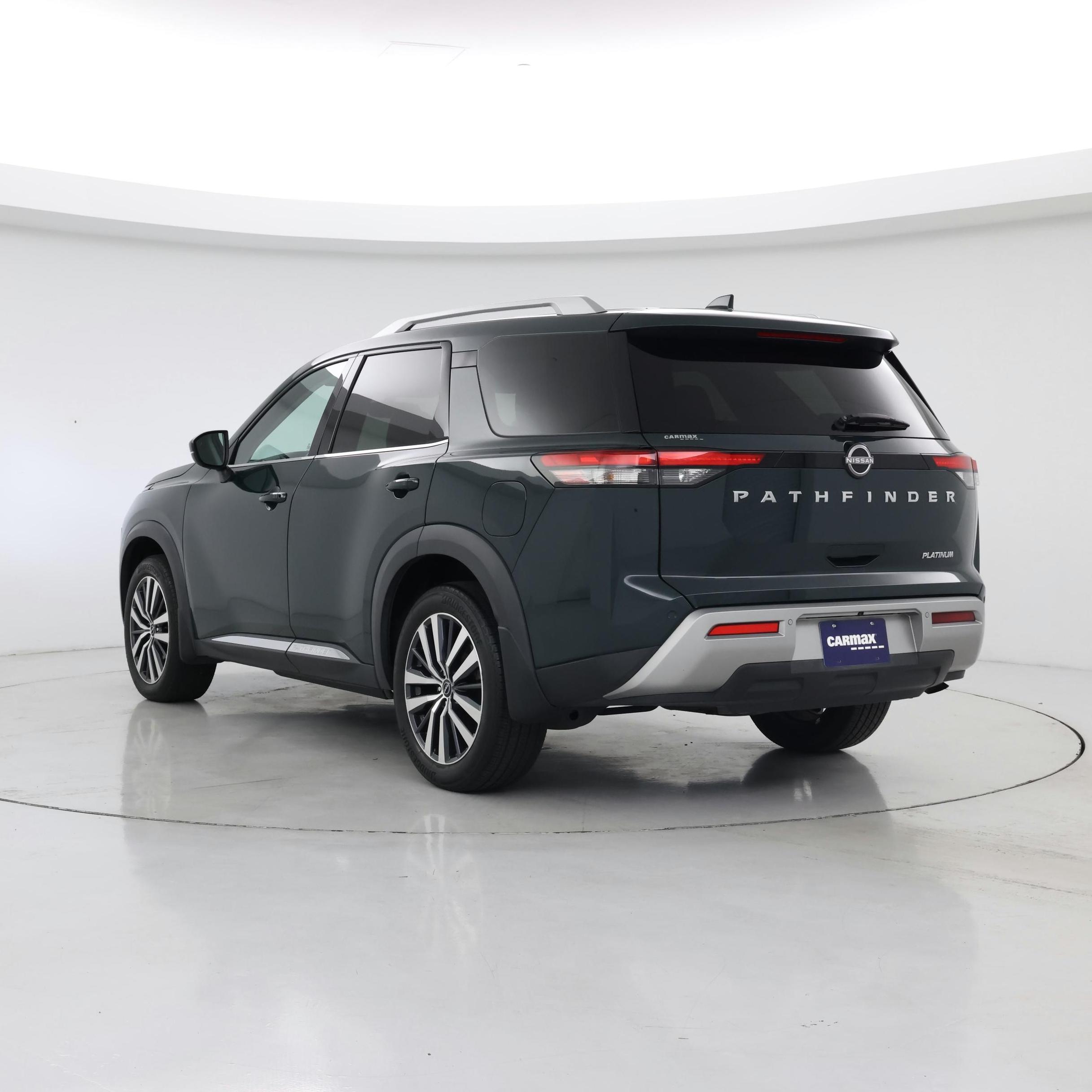 Thumbnail: 2022 Nissan Pathfinder - 2