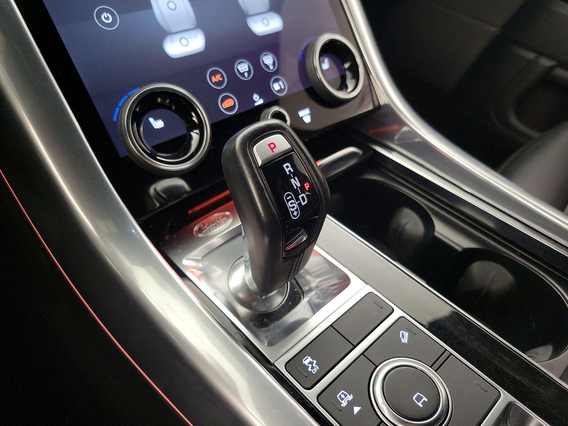 Thumbnail: 2022 Land Rover Range Rover Sport - 18