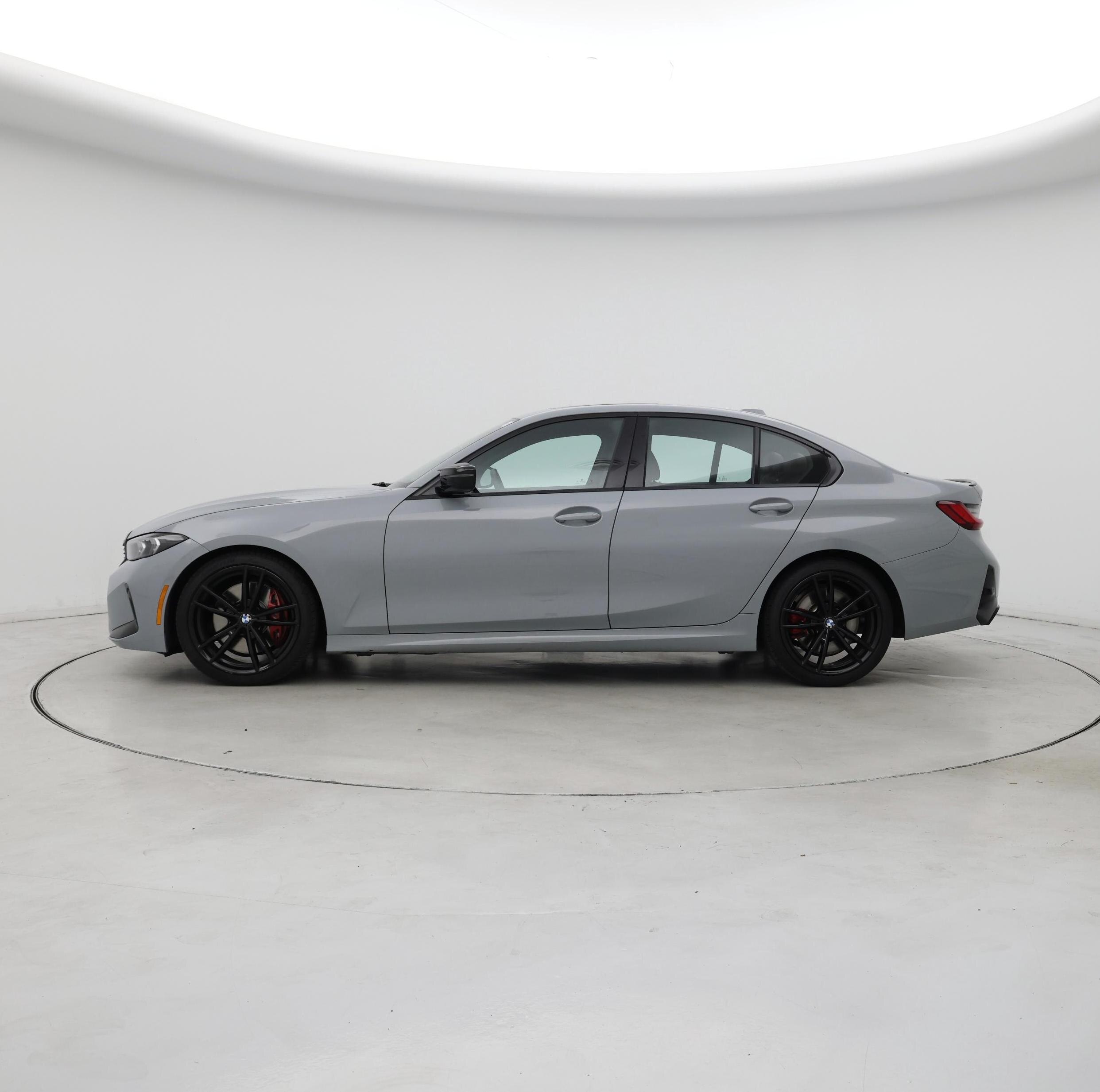 Thumbnail: 2023 BMW 3 Series - 3