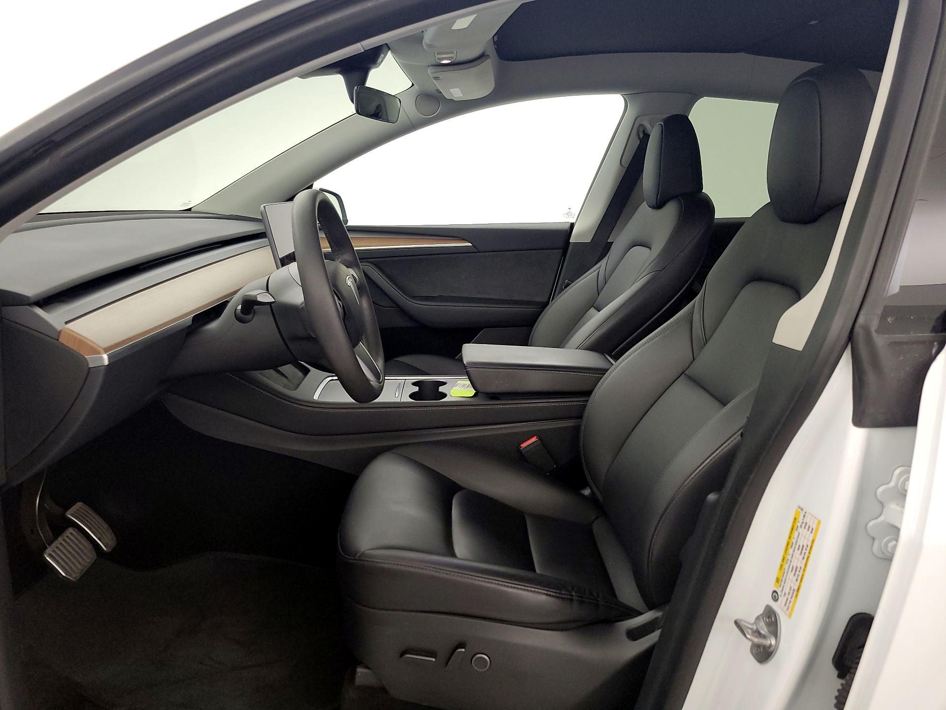 Thumbnail: 2023 Tesla Model Y - 11