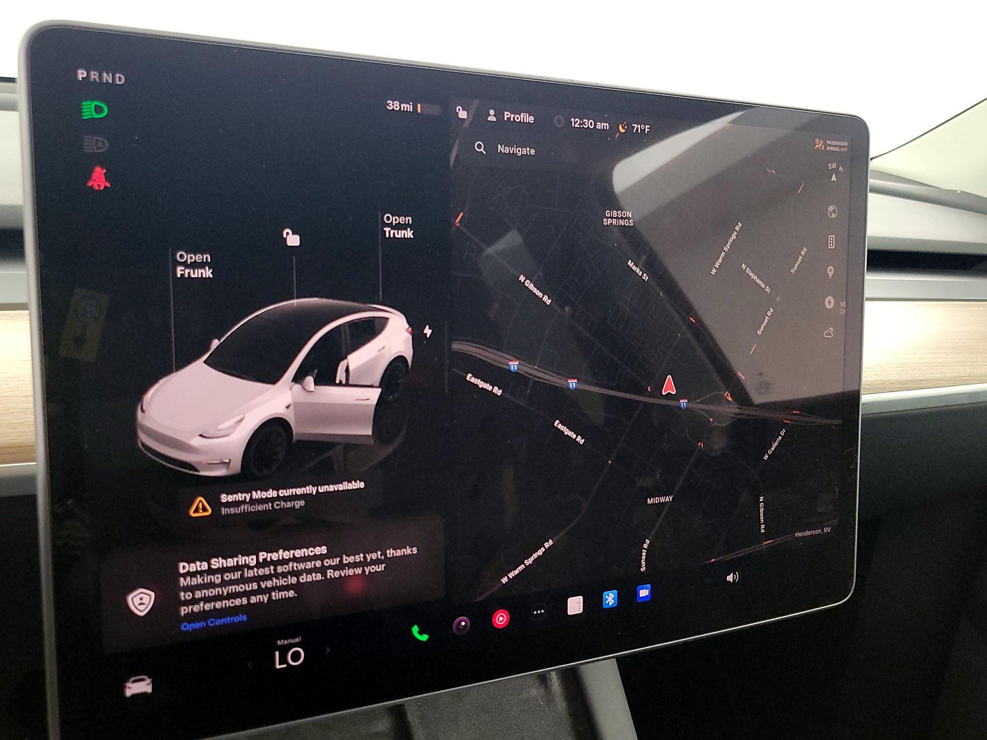 Thumbnail: 2023 Tesla Model Y - 14