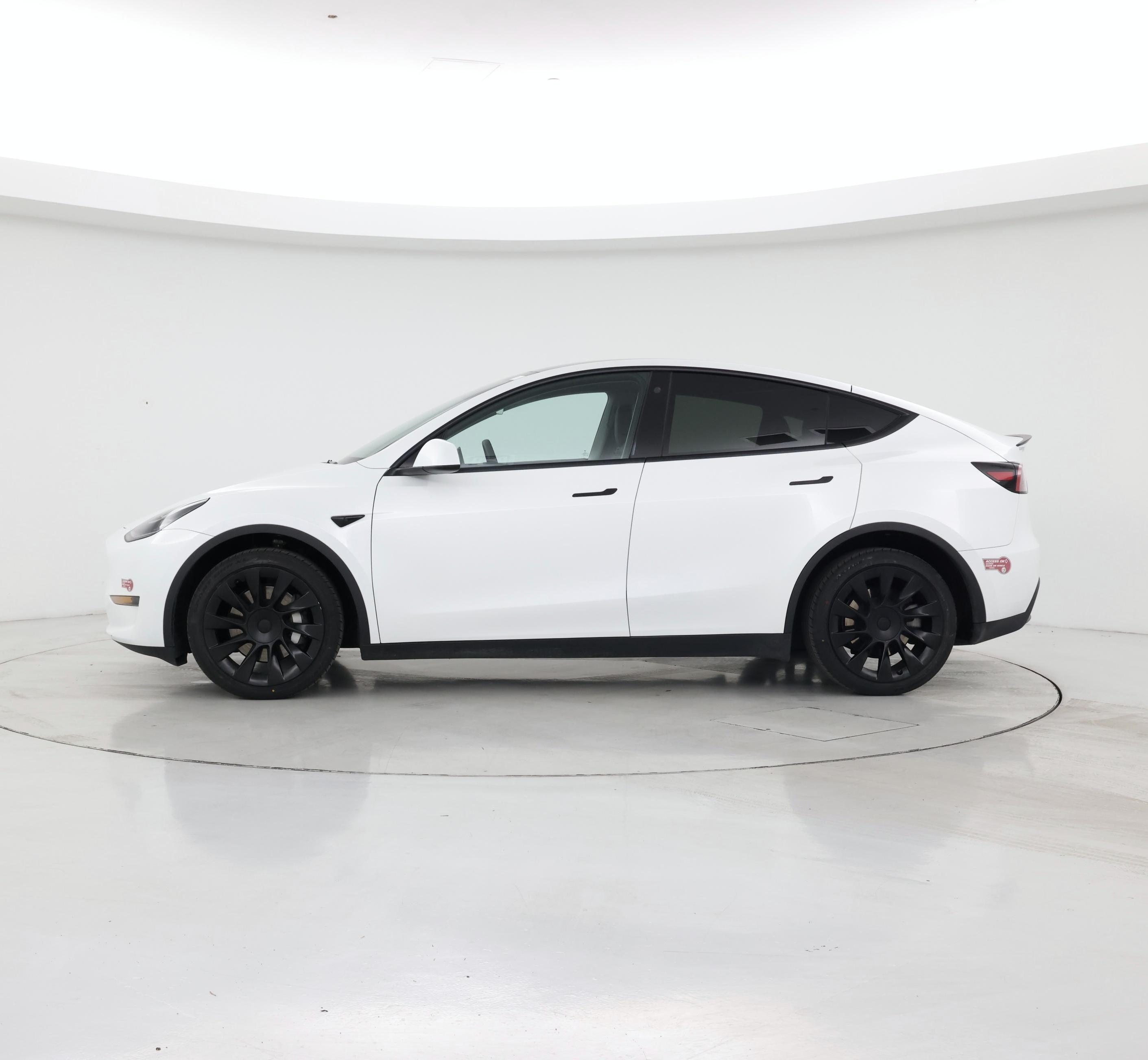 Thumbnail: 2023 Tesla Model Y - 3