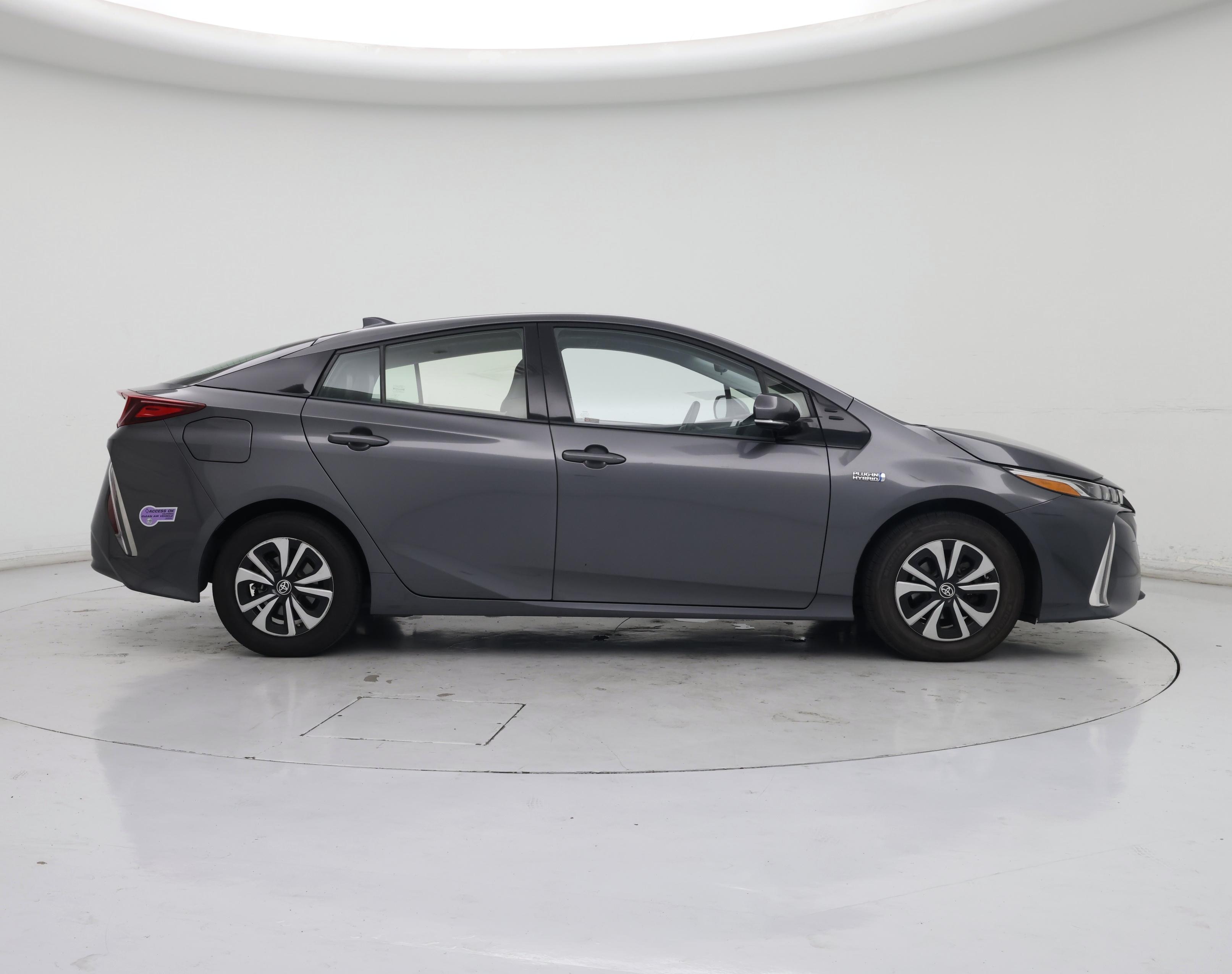 Thumbnail: 2019 Toyota Prius Prime - 7