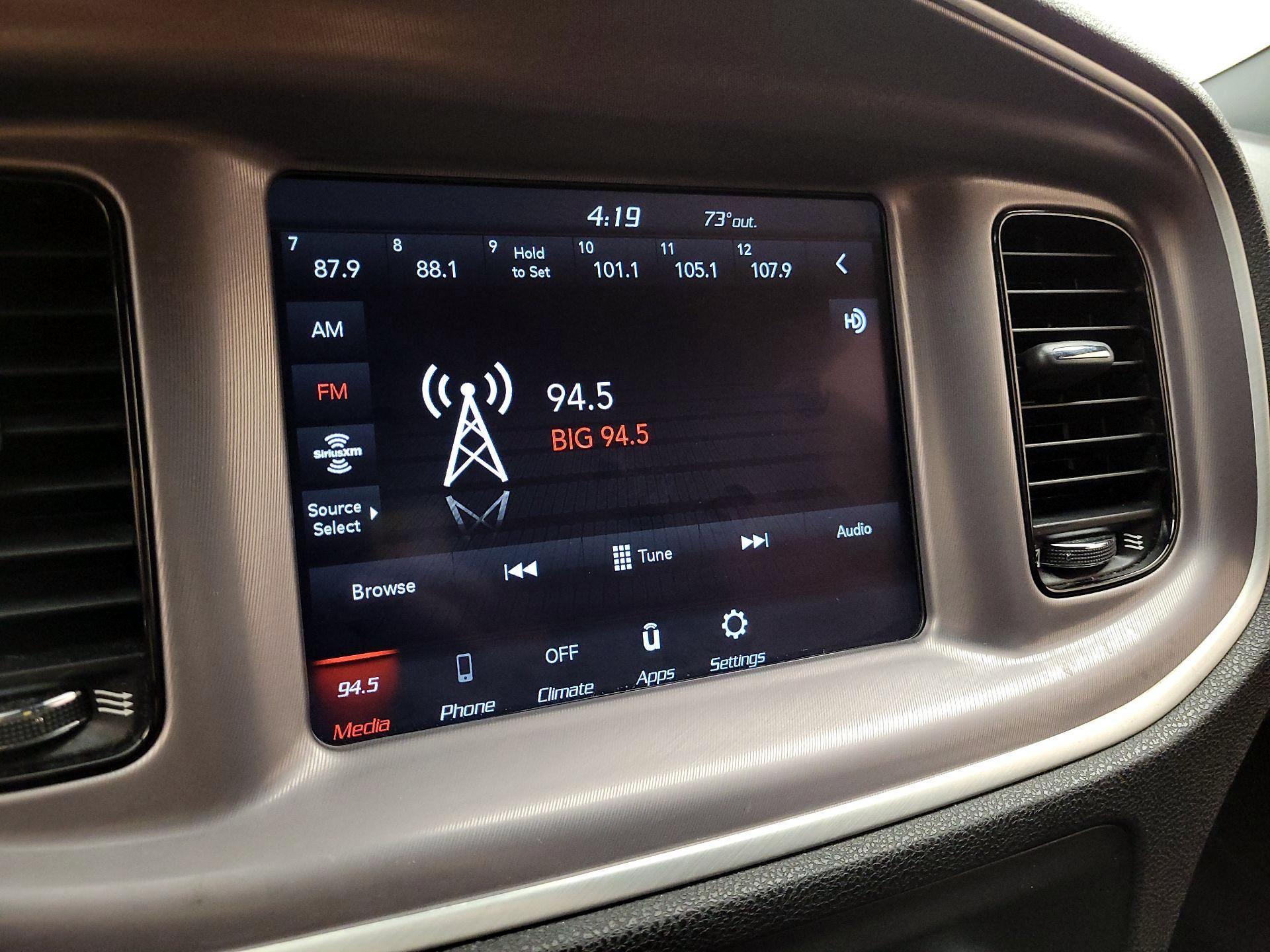 Thumbnail: 2022 Dodge Charger - 15