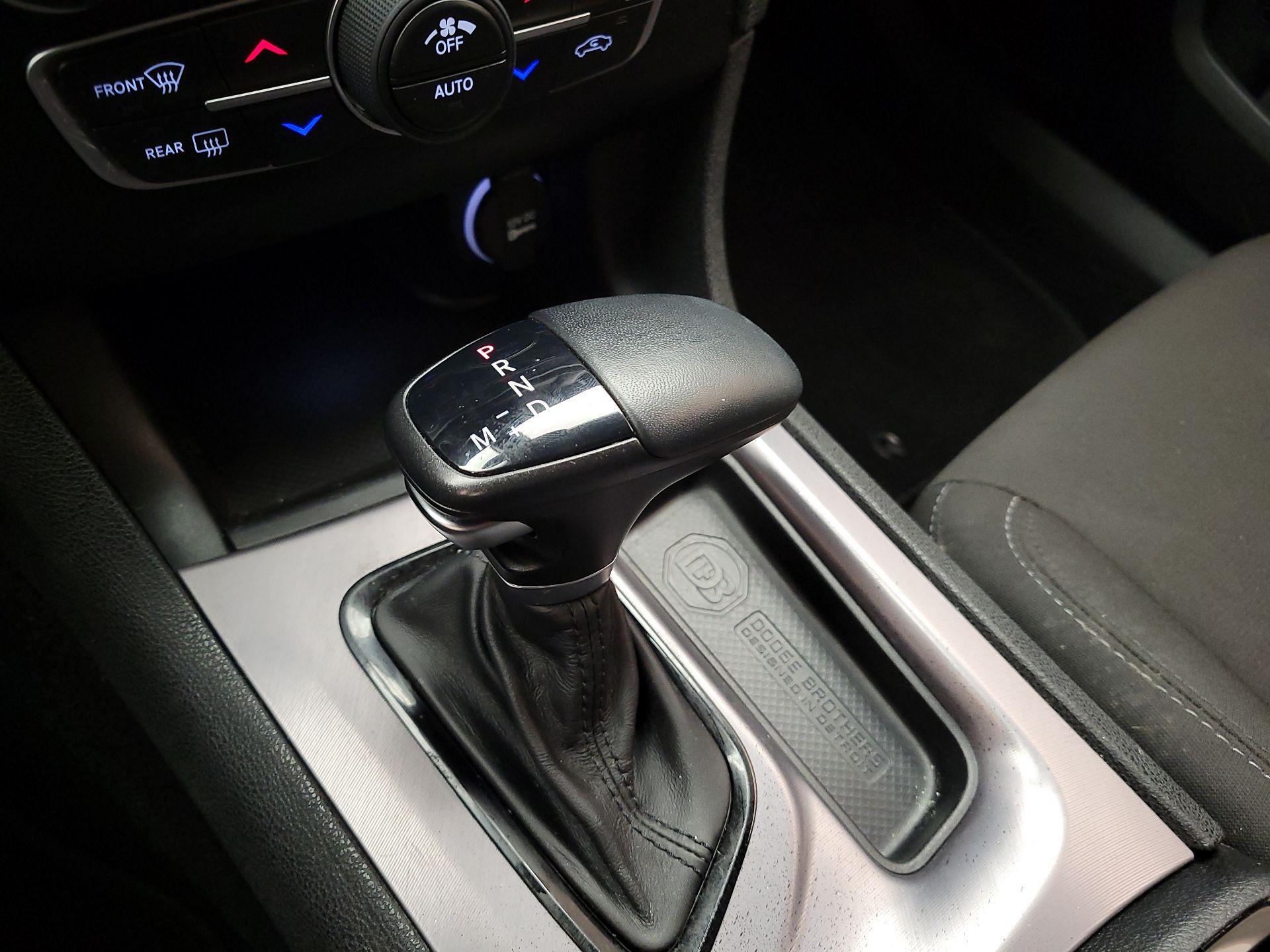 Thumbnail: 2022 Dodge Charger - 17