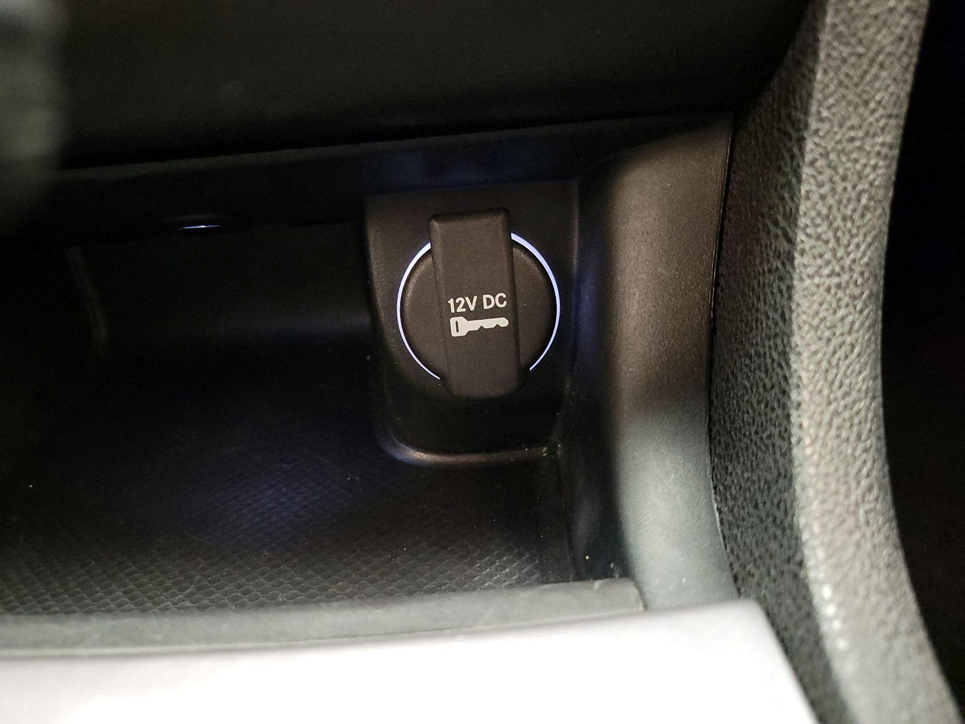 Thumbnail: 2022 Dodge Charger - 18