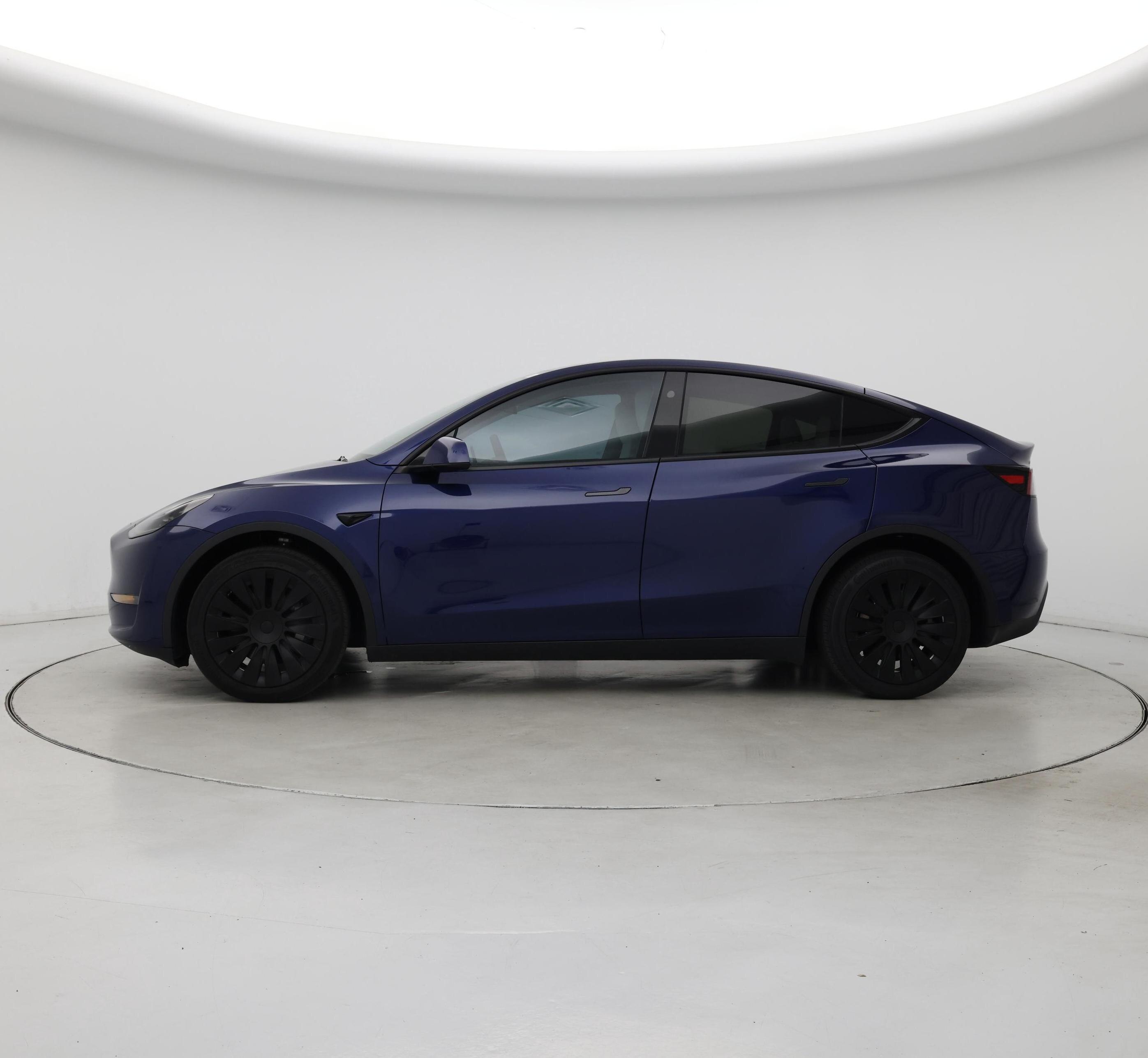 Thumbnail: 2024 Tesla Model Y - 3