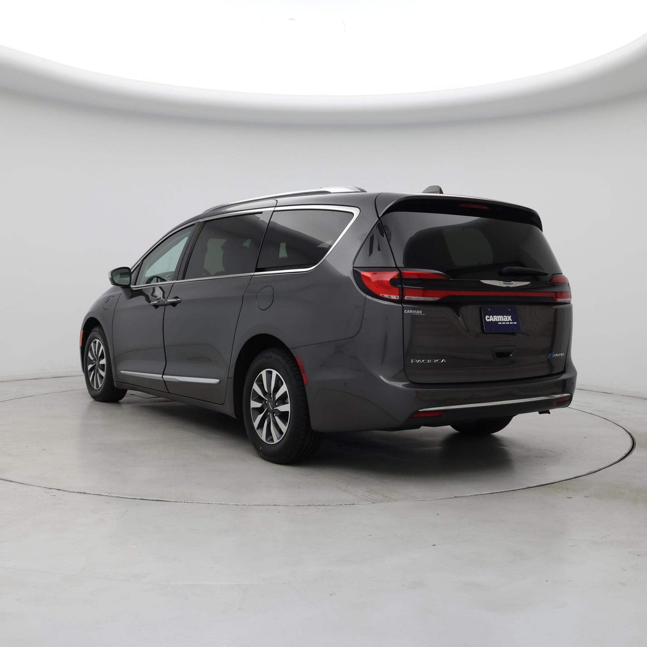 Thumbnail: 2021 Chrysler Pacifica - 2